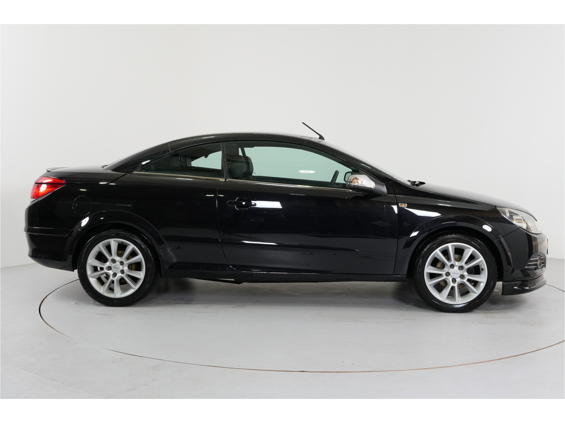 Opel Astra TwinTop 1.8 Enjoy | Climate | Cruise | PDC |