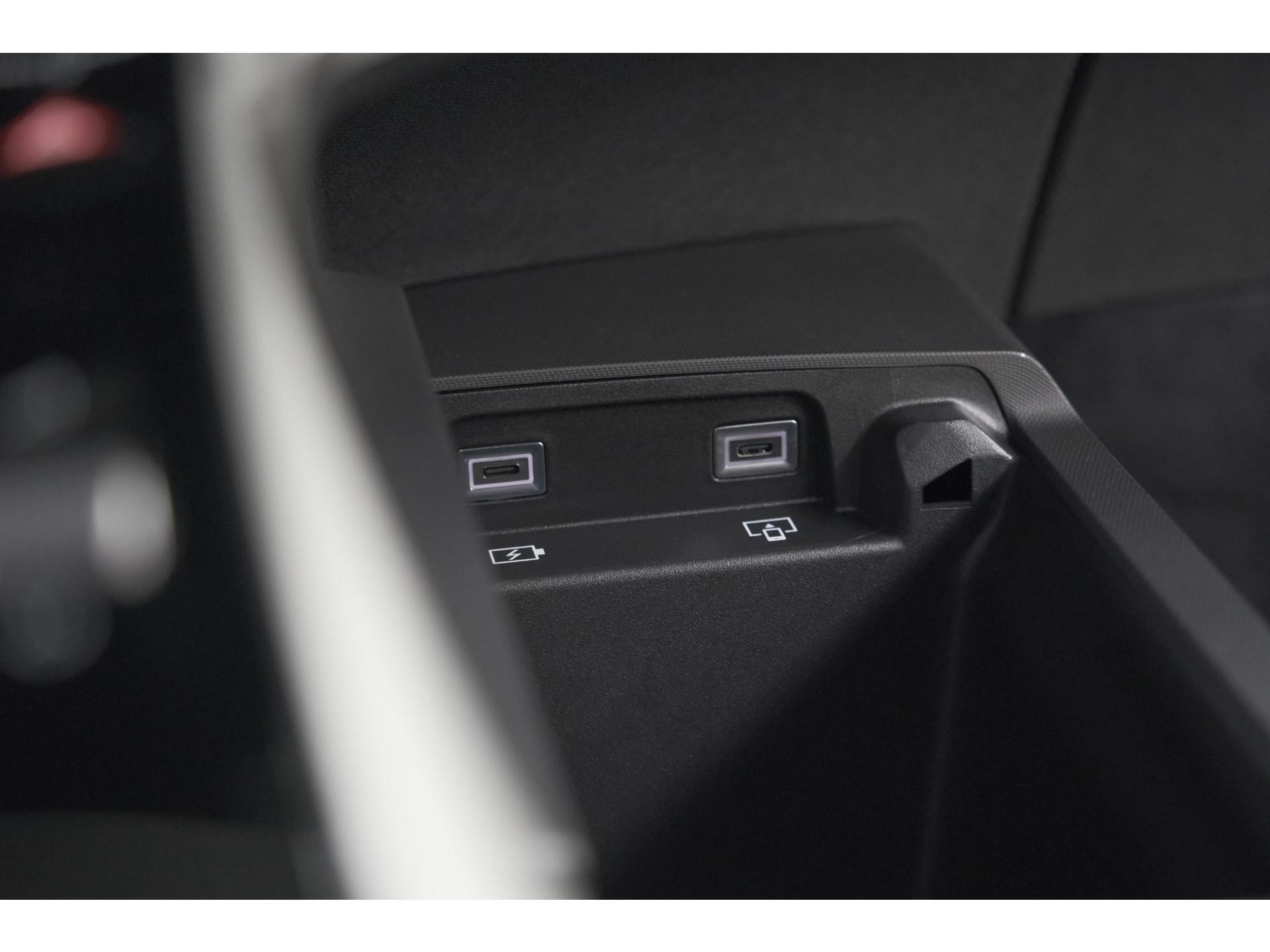 Peugeot 3008 1.2 Hybrid 145 GT | Adaptieve Cruise Control | Camera | Elektrische Kofferklep | Apple Carplay