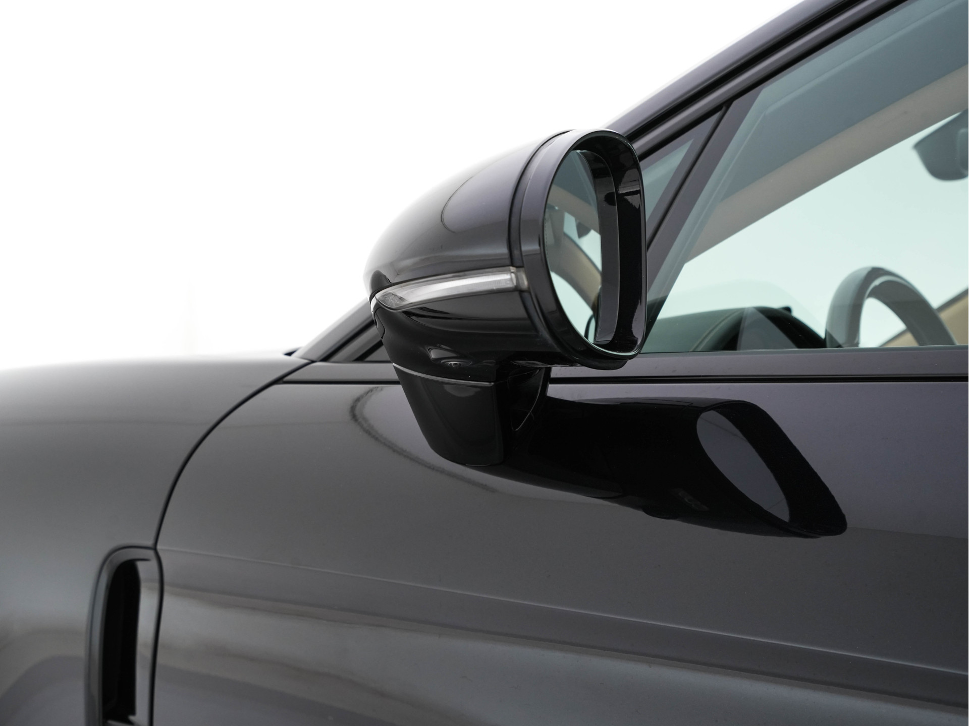 Porsche Panamera Sport Turismo 3.0 4 Sportchrono-Pack Aut. *PANO | LEATHER | MATRIX-LED | BOSE-SURROUND | MEMORY-PACK | TOPVIEW | KEYLESS | NAVI-FULLMAP | HEATED-SPORTSEATS | DAB+ | PRIVACYGLASS | SHIFTPADDLES | SPORT-EXHAUST | 21''ALU*