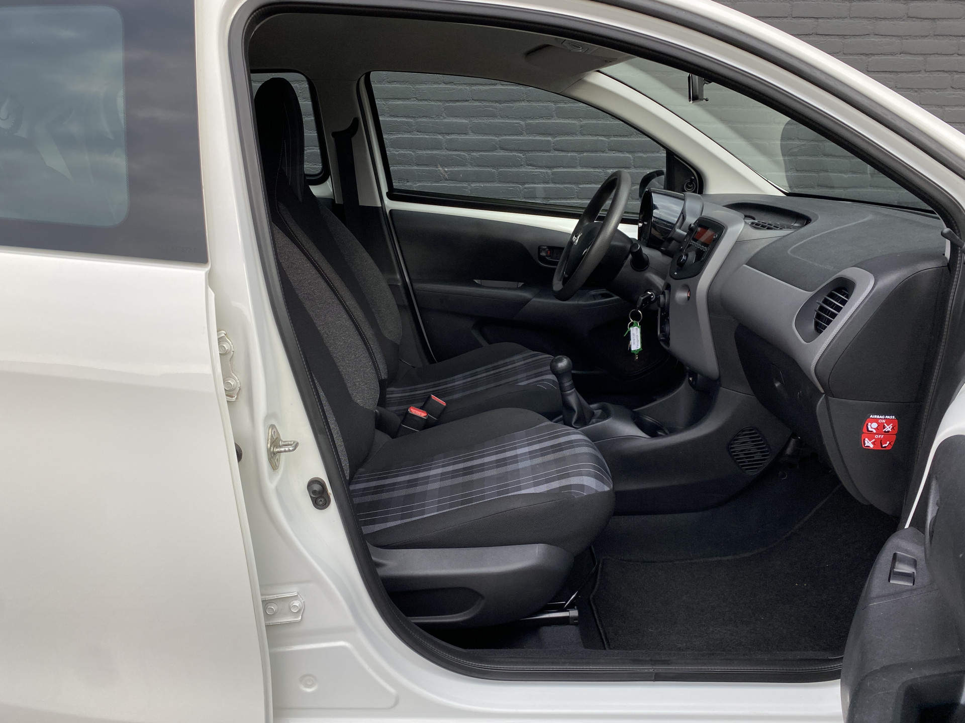 Peugeot 108 1.0 e-VTi Active TOP! | airco | bluetooth | led verlichting | elektrisch pakket | BTW auto