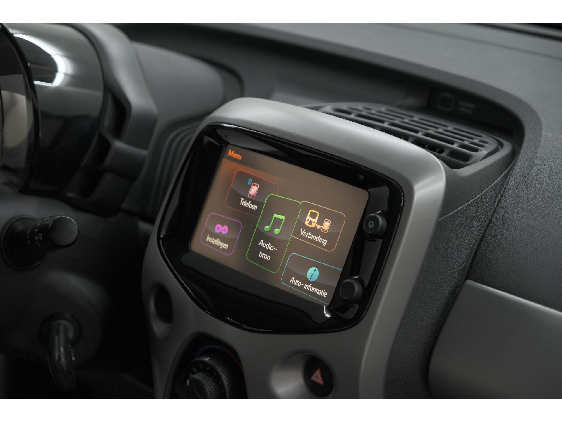 Citroen C1 1.0 e-VTi Feel | Camera | Airco | Lichtmetalen Velgen | DAB | 5 Deurs