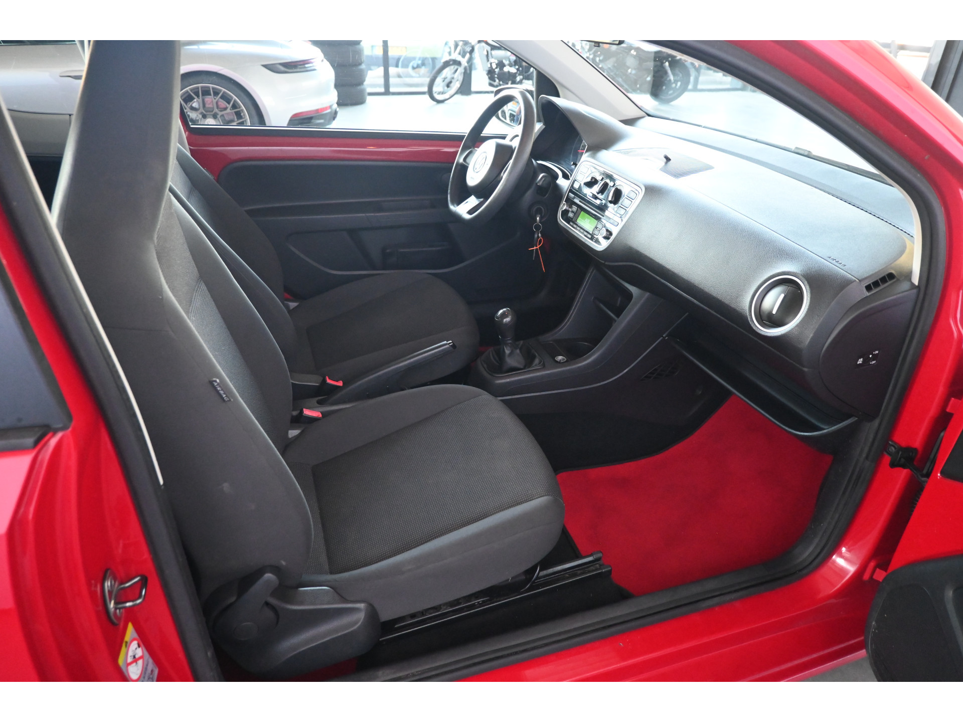 Volkswagen Up! 1.0 move up! Airco Elektrisch pakket Inruil mogelijk