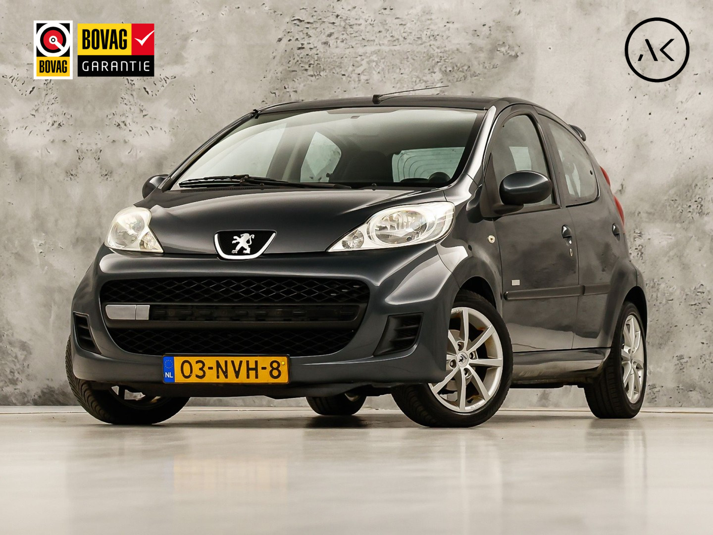 Peugeot 107 1.0-12V Sport (AIRCO, TOERENTELLER, ELEK RAMEN, SPORTSTOELEN, LM VELGEN, SPOILER, NIEUWE APK, NIEUWSTAAT)