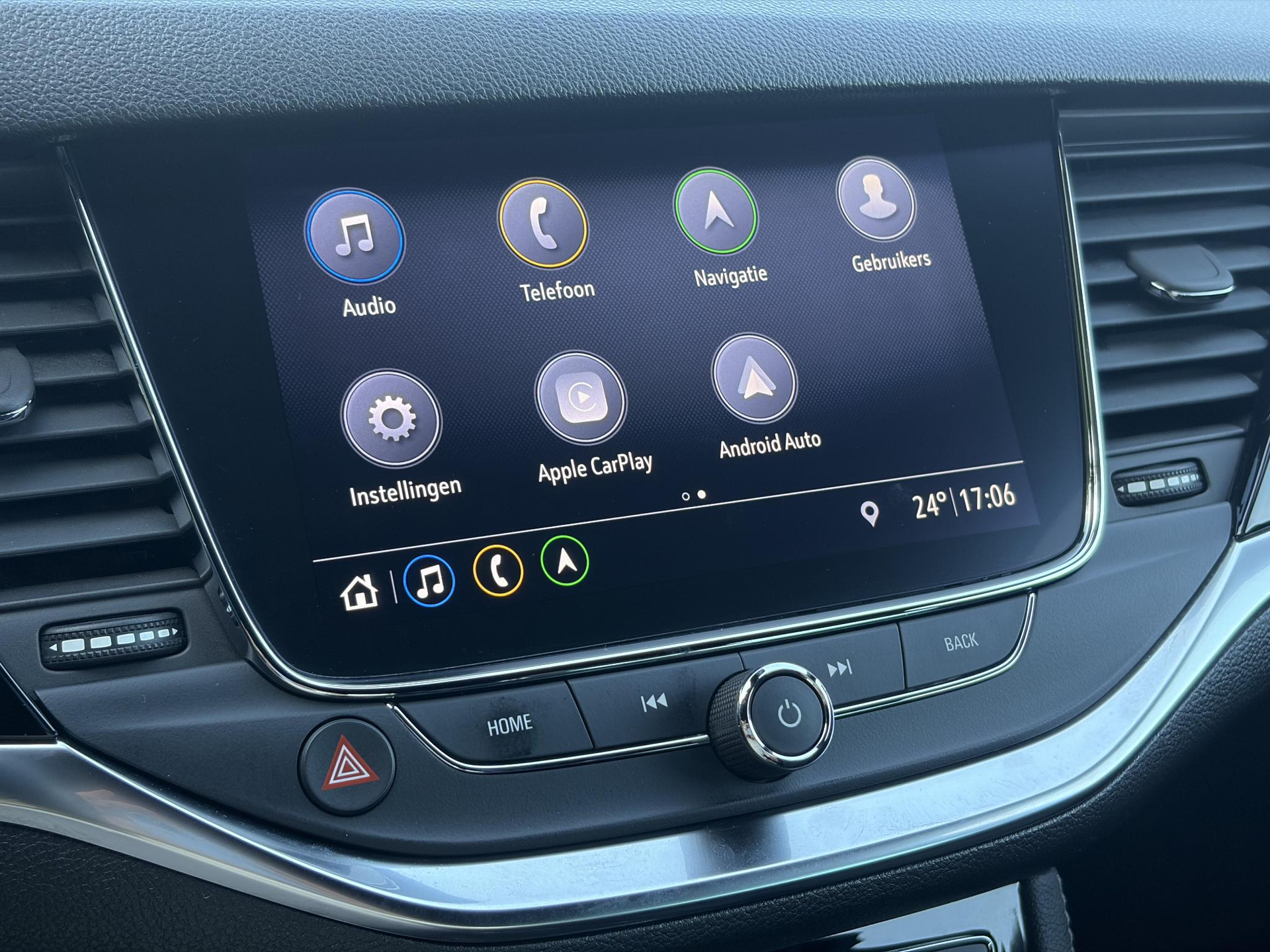 Opel Astra Sports Tourer 1.2 Ultimate ✓146pk✓2e Eigenaar✓Trekhaak✓Camera✓Carplay✓Navi✓Alcantara-Leder✓17''Lmv✓Stoelverw-Stuurverw✓Net beurt gehad✓Dodehoek✓Rijstrooksensor✓Pdc V+A✓6 Bak✓N.A.P✓Bj 11-2020✓Apk tot 08-2028