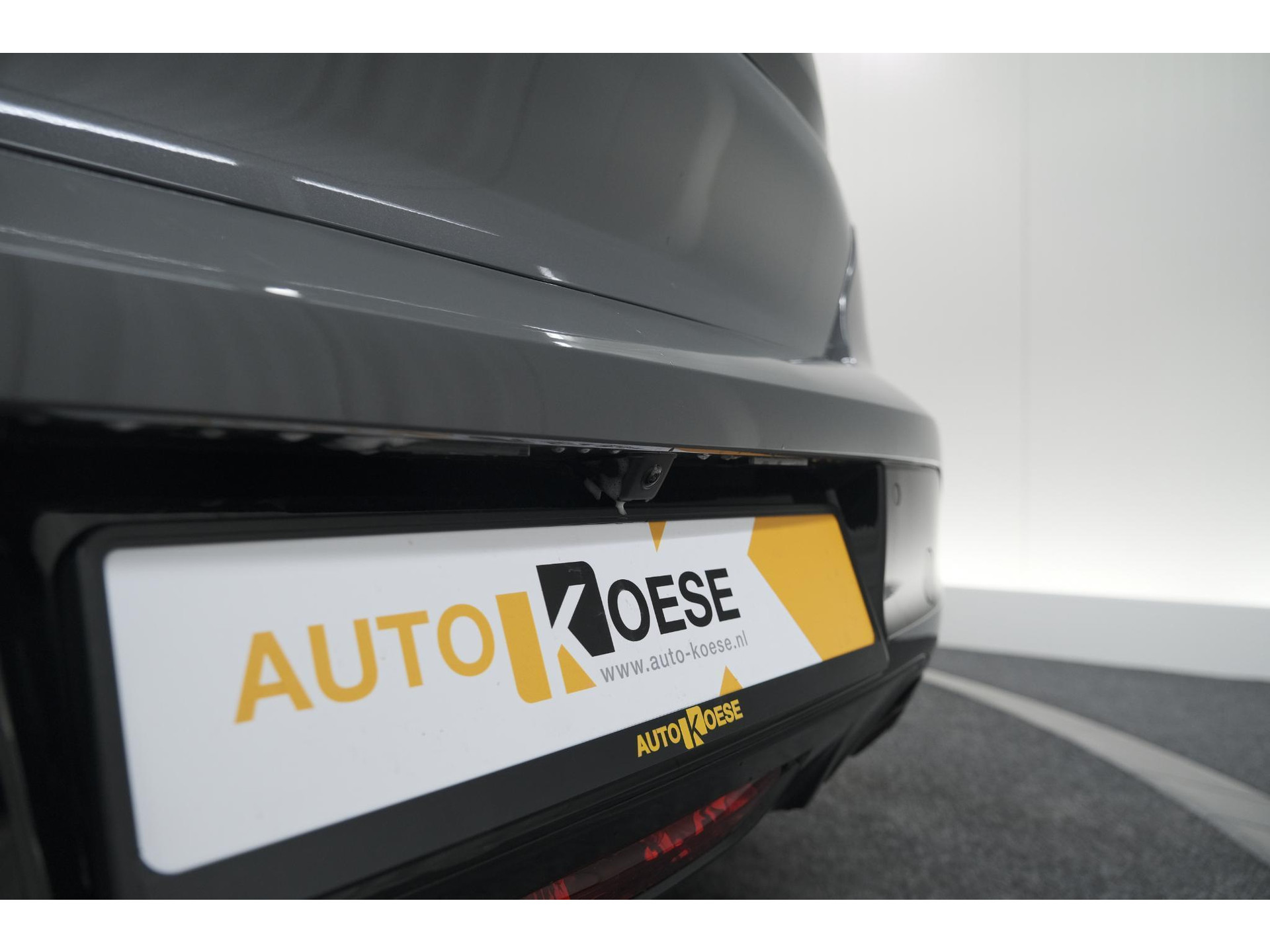 Peugeot 208 PureTech 100 Allure | 360 Camera | Adaptieve Cruise Control | Navigatie | Dodehoekdetectie