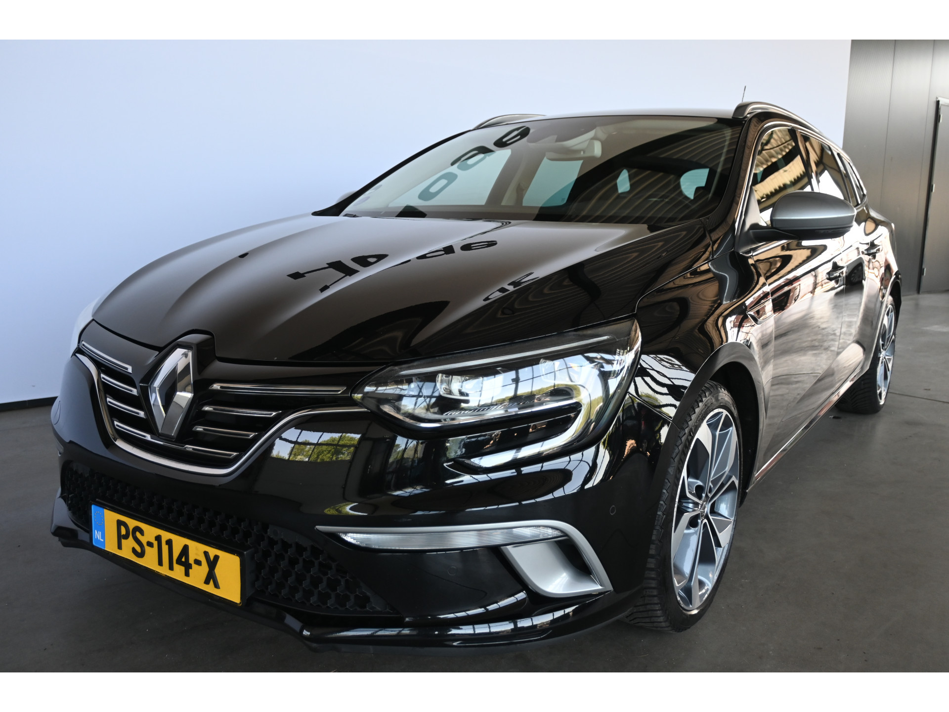 Renault Mégane Estate 1.2 TCe Automaat GT-Line Clima Cruise Led Camera Navigatie Stoelverwarming Inruil Mogelijk!