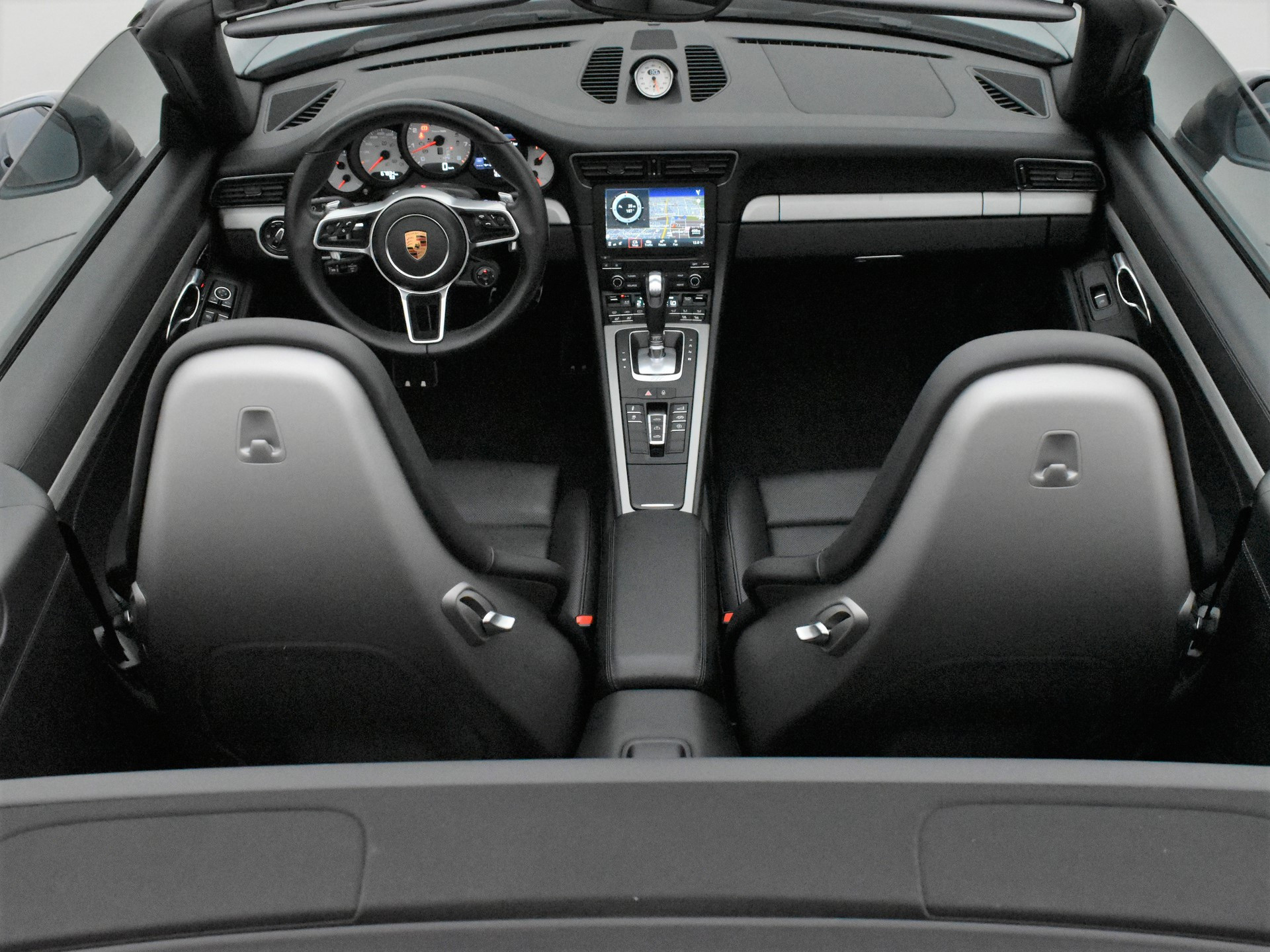 Porsche 911 Cabrio 3.0 Carrera 4S / Origineel NL AUTO/ SPORT CHRONO PLUS 421PK / NEDERLANDSE AUTO