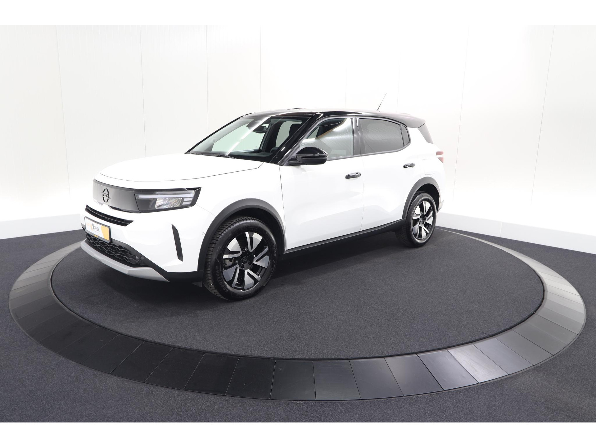 Opel Frontera 1.2 Turbo Hybrid 145 GS | 7 Zitplaatsen | Camera | Dodehoekdetectie | Navigatie