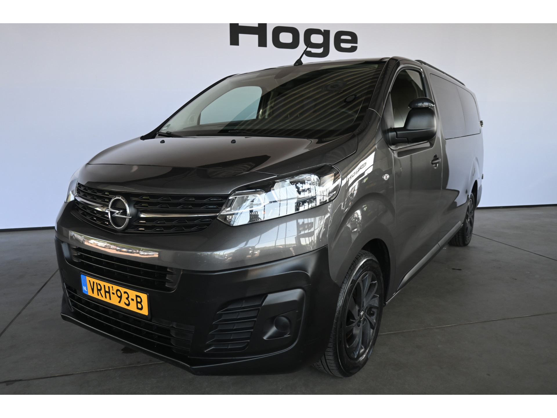 Opel Vivaro 1.5 CDTI L3H1 Edition 6 Persoons Airco Navigatie Trekhaak Cruise Control Rijklaarprijs! Inruil Mogelijk!