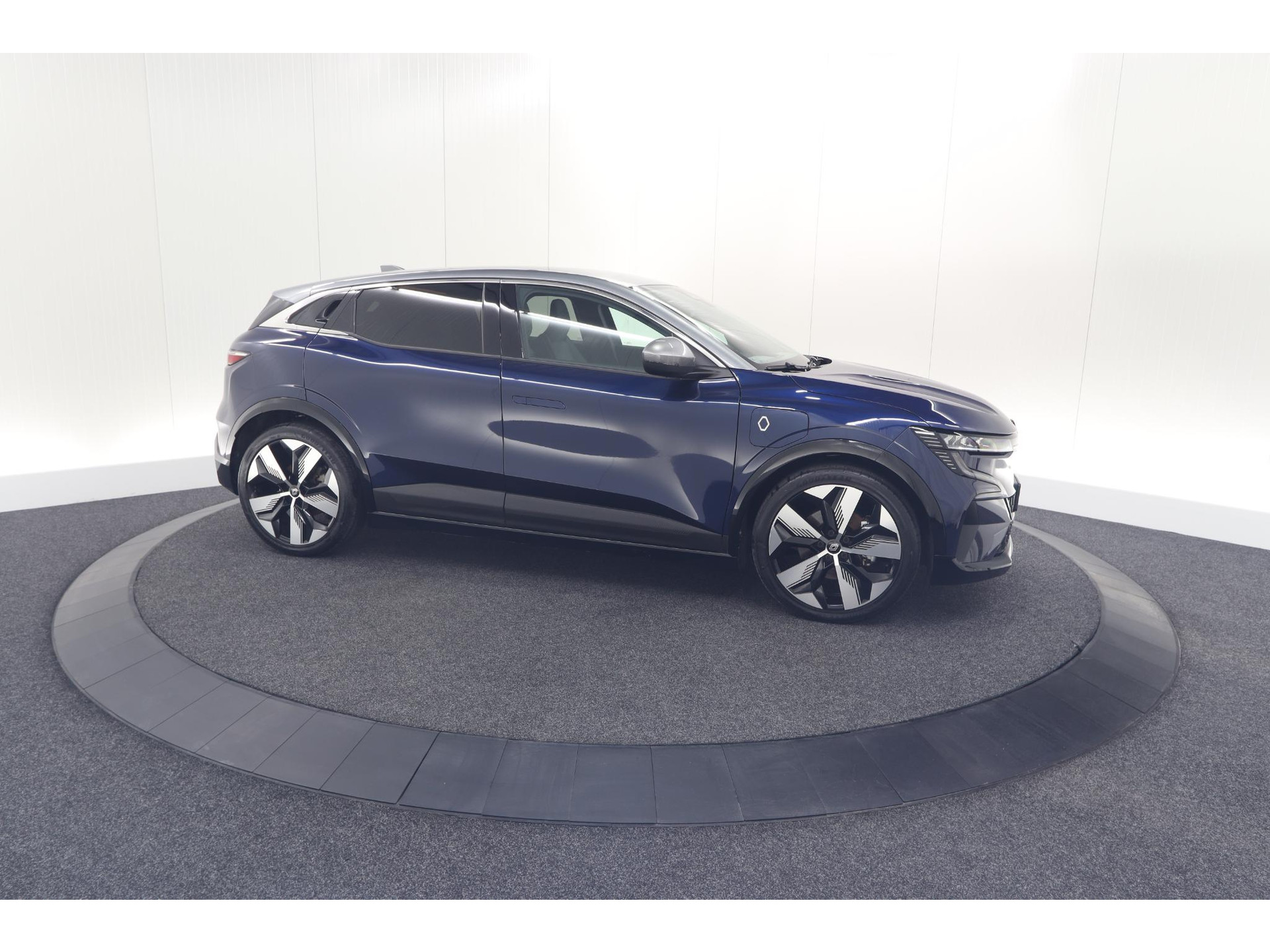 Renault Megane E-Tech EV40 Boost Charge Techno | Pack Winter | Camera | Apple Carplay