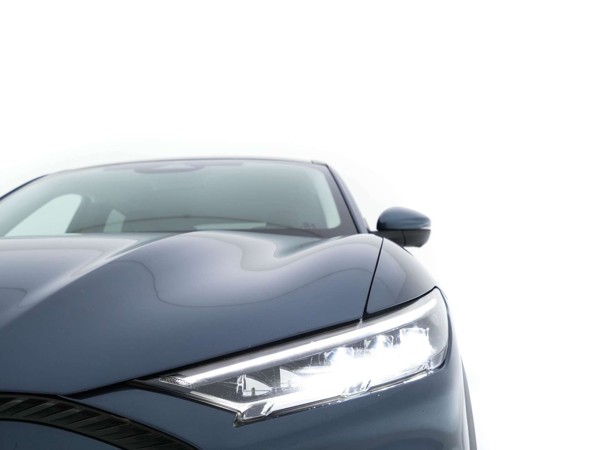 Ford Mustang Mach-E RWD 75 kWh (3-Fase-11 kW) {SOH-90%} (INCL-BTW) Aut.*LEATHER | FULL-LED | DAB | DIGI-COCKPIT | KEYLESS | NAVI-FULLMAP | CARPLAY | HEATED-COMFORTSEATS | TOPVIEW |  ADAPTIVE-CRUISE | PRIVACY-GLASS | 18'' ALU*