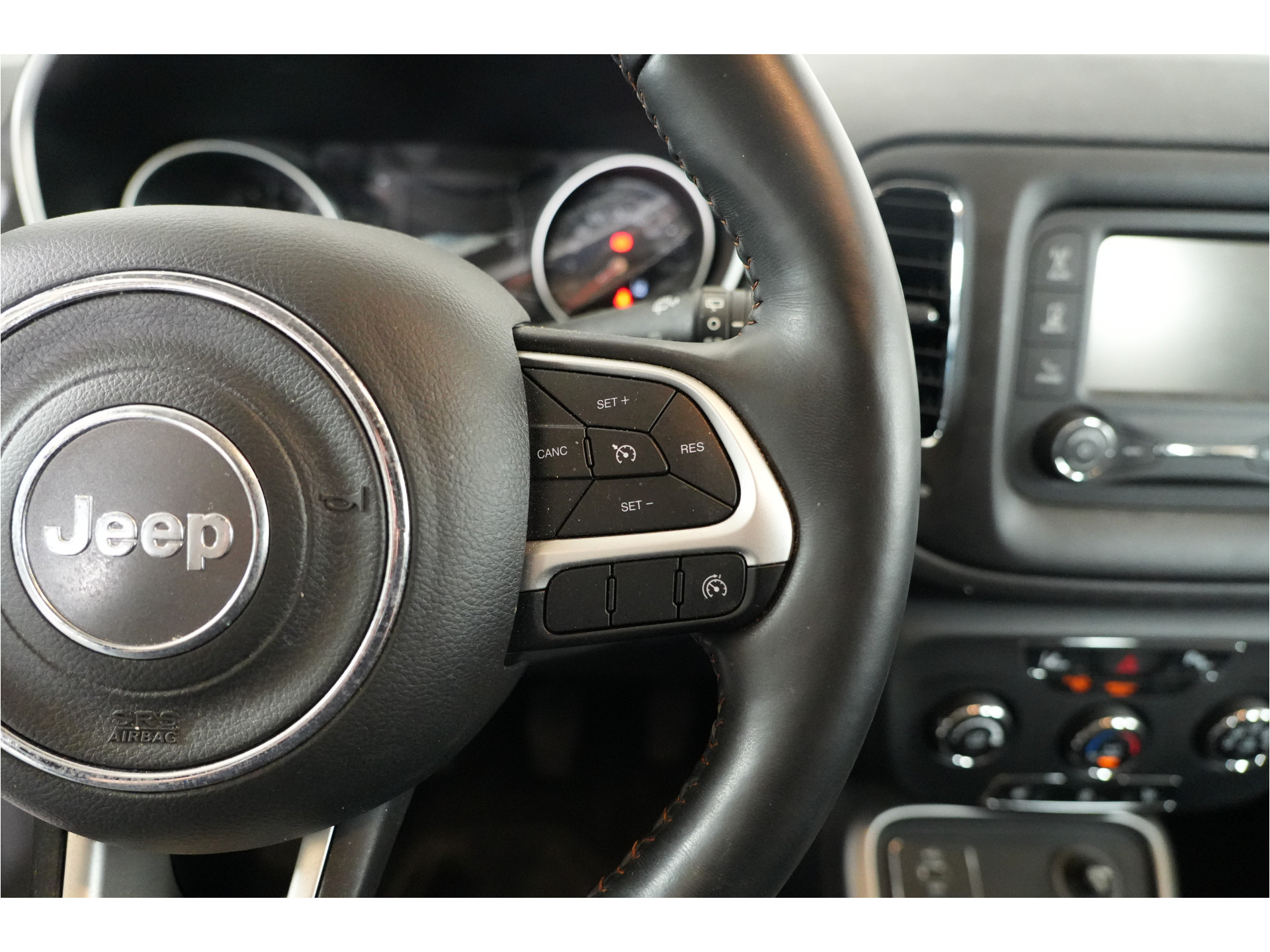 Jeep Compass 1.4 MultiAir Longitude | Navi | Cruise | Climate | Bluetooth | LMV |