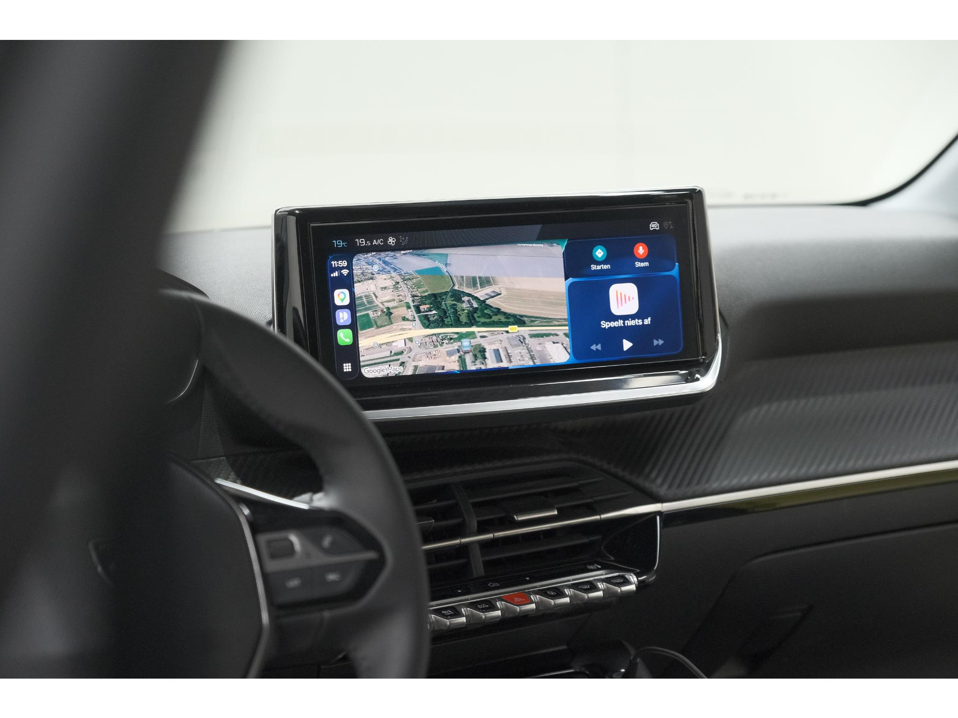 Peugeot 208 PureTech 100 Allure | Apple Carplay | Parkeersensoren | Climate Control