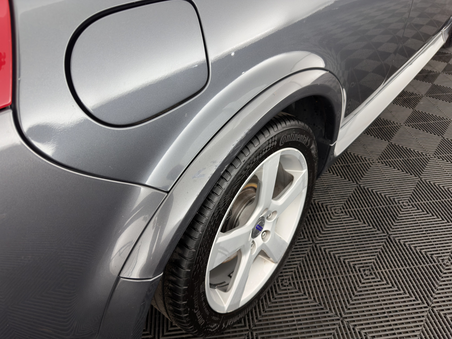 Volvo C30 1.6 D2 R-Design (INCL-BTW) *LEATHER-FABRIC | SPORT-SEATS | ECC | PDC | CARBON-INLAY | CRUISE | 17''ALU*