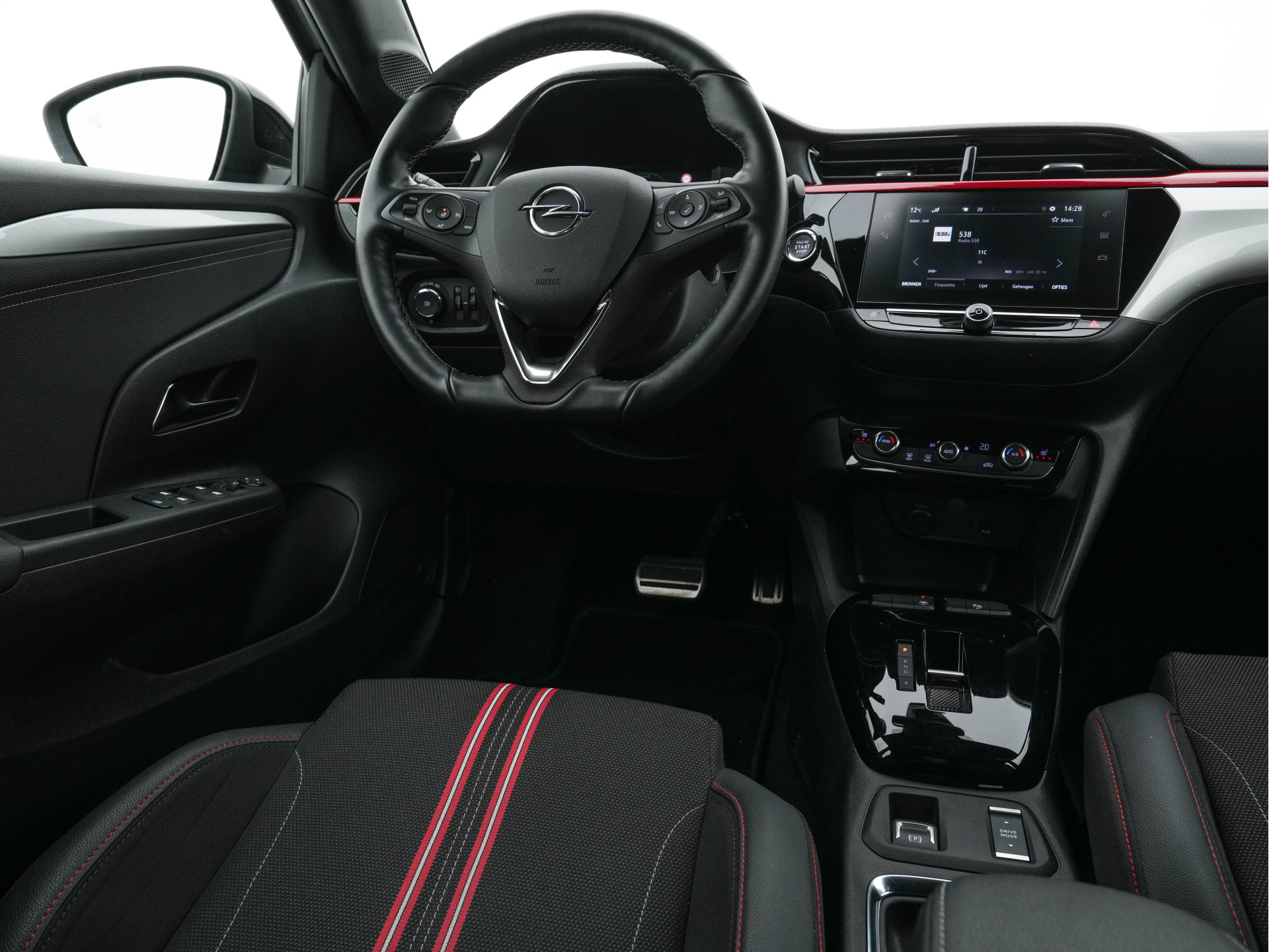 Opel Corsa-e GS-Line Bitter-Edition 50 kWh [ 3-Fase ] (INCL-BTW) Aut.* HEATPUMP | LEATHER-MICROFIBRE | ADAPTIVE-CRUISE | CARPLAY | CCS-FASTLOADER | FULL-LED | HEATED-SPORTSEATS | DAB+ | ECC | LANE-ASSIST | CAMERA | PDC | DIGI-COCKPIT | 17 "ALU*