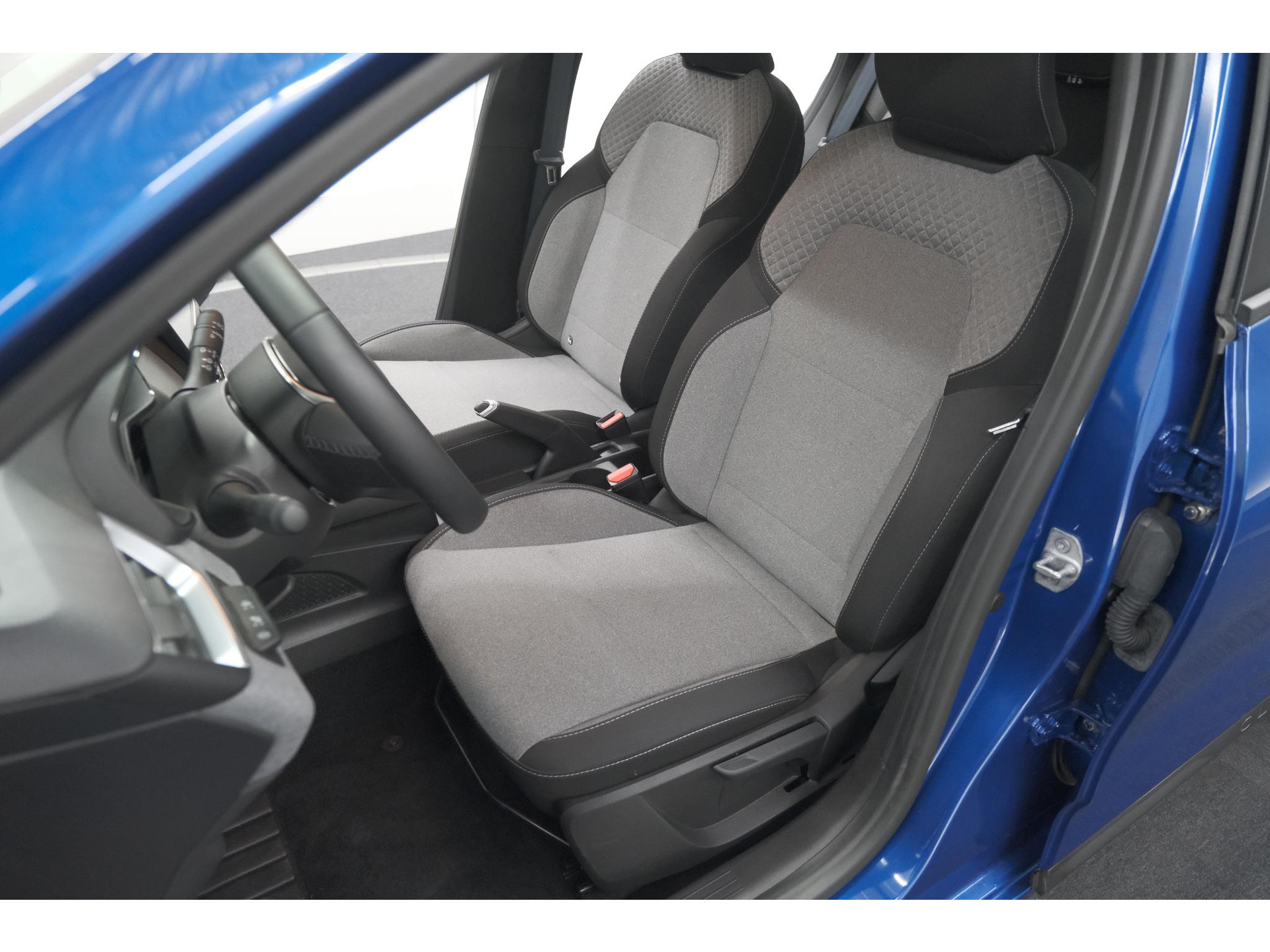 Renault Clio 1.6 E-Tech Full Hybrid 145 Evolution | Apple Carplay | Parkeersensoren | LED | Cruise Control