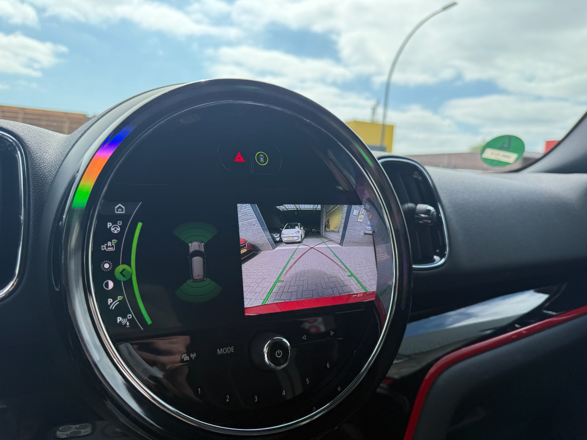 MINI Countryman 1.5 Cooper S E ALL4 | 2E EIGENAAR | 3/6/12MND GARANTIE | PANO | LED | AUTOMAAT | CARPLAY | DAB | NAVI | SFEER | CRUISE