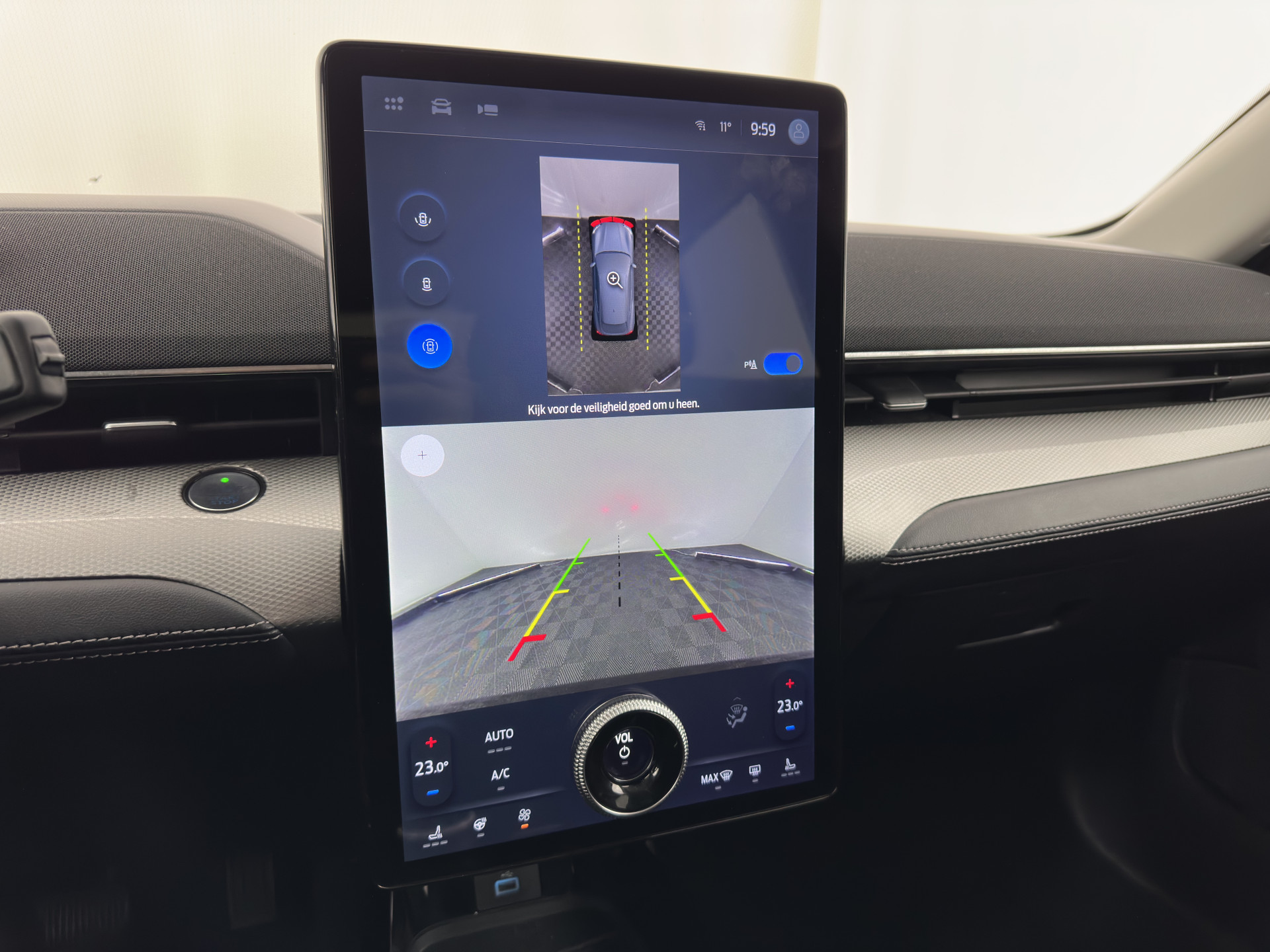 Ford Mustang Mach-E RWD 75 kWh (3-Fase) (INCL-BTW) Aut. *LEATHER | FULL-LED | DAB | DIGI-COCKPIT | KEYLESS | NAVI-FULLMAP | CARPLAY | HEATED-COMFORTSEATS | TOPVIEW | ADAPTIVE-CRUISE | PRIVACY-GLASS | 18'' ALU*