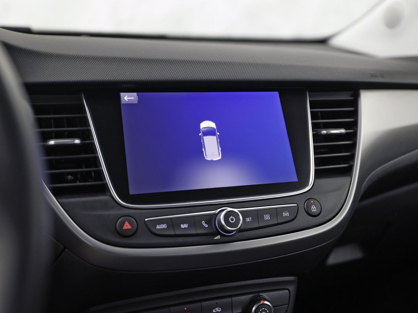 Opel Crossland X 1.2 Sport (APPLE CARPLAY, GROOT NAVI, LM VELGEN, CRUISE, SPORTSTOELEN, PARKEERSENSOREN, NIEUWE APK, NIEUWSTAAT)