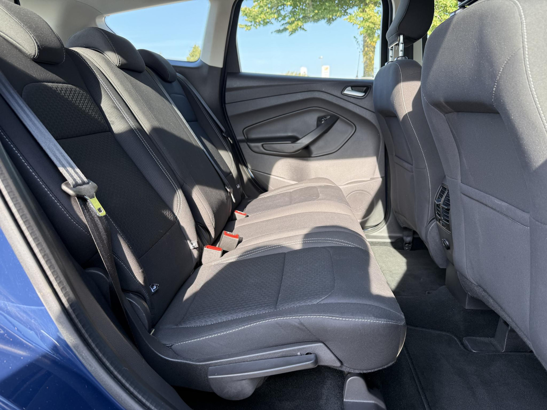 Ford Kuga 1.5 EcoBoost Trend Ultimate 2e Eigenaar,Navi,Dealer Onderhouden,Clima,Cruise,Apple Carplay/Android Auto,Pdc,6 Bak,120pkApk tot 07-2027