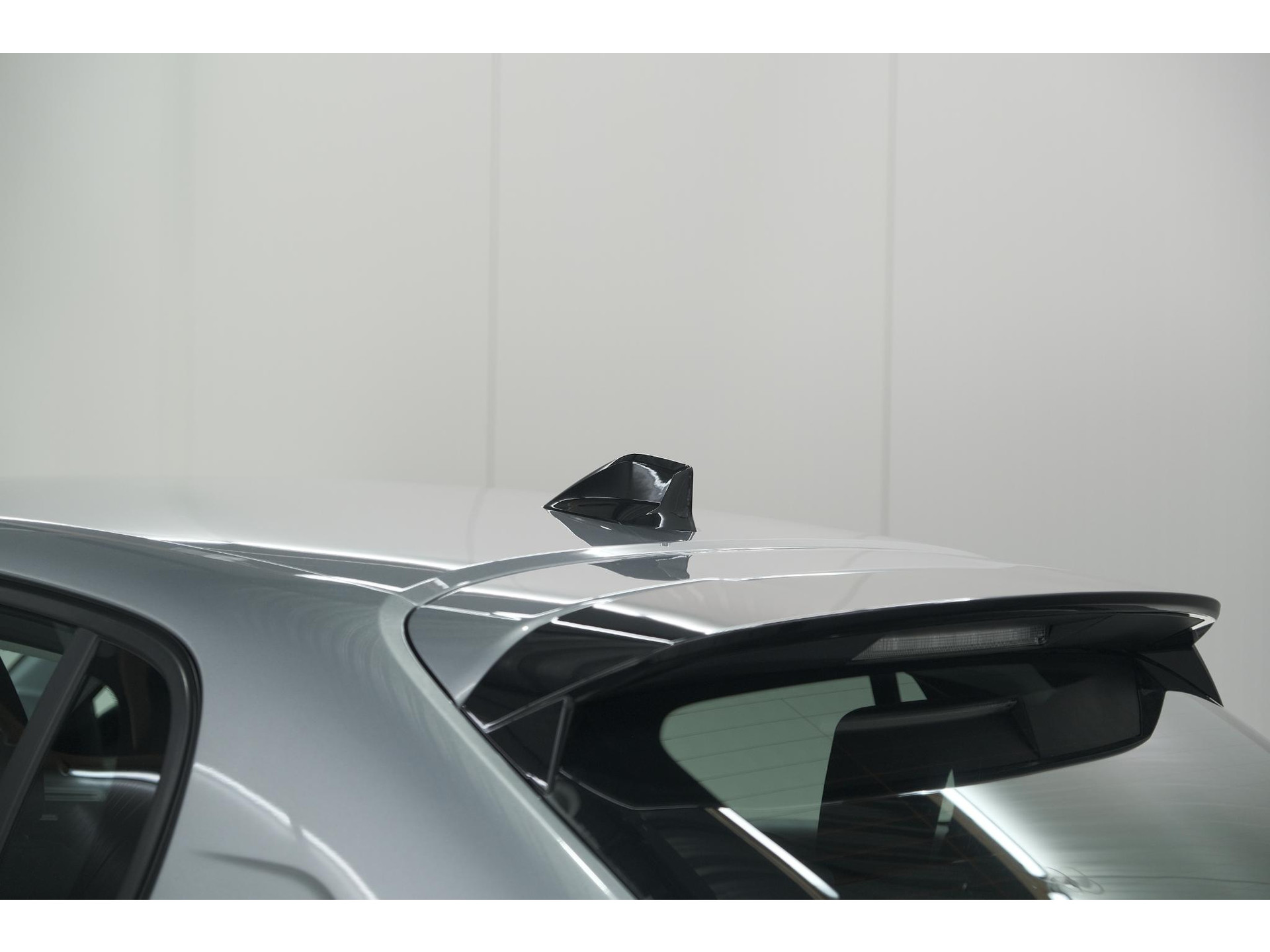 Peugeot 208 PureTech 100 Active | Parkeersensoren | Navigatie | Apple Carplay