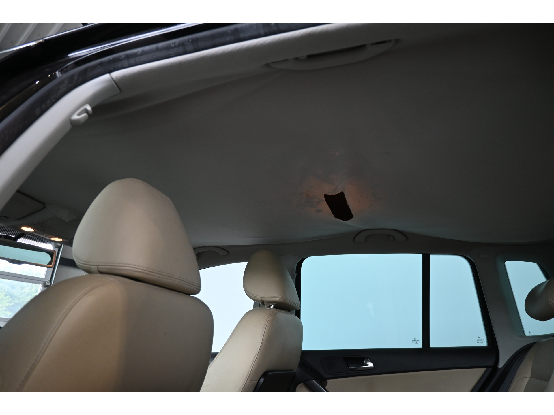 Volkswagen Tiguan 2.0 TDI Automaat DSG Sport&Style 4Motion Clima Cruise control Trekhaak Leder Lichtmetaal Inruil mogelijk