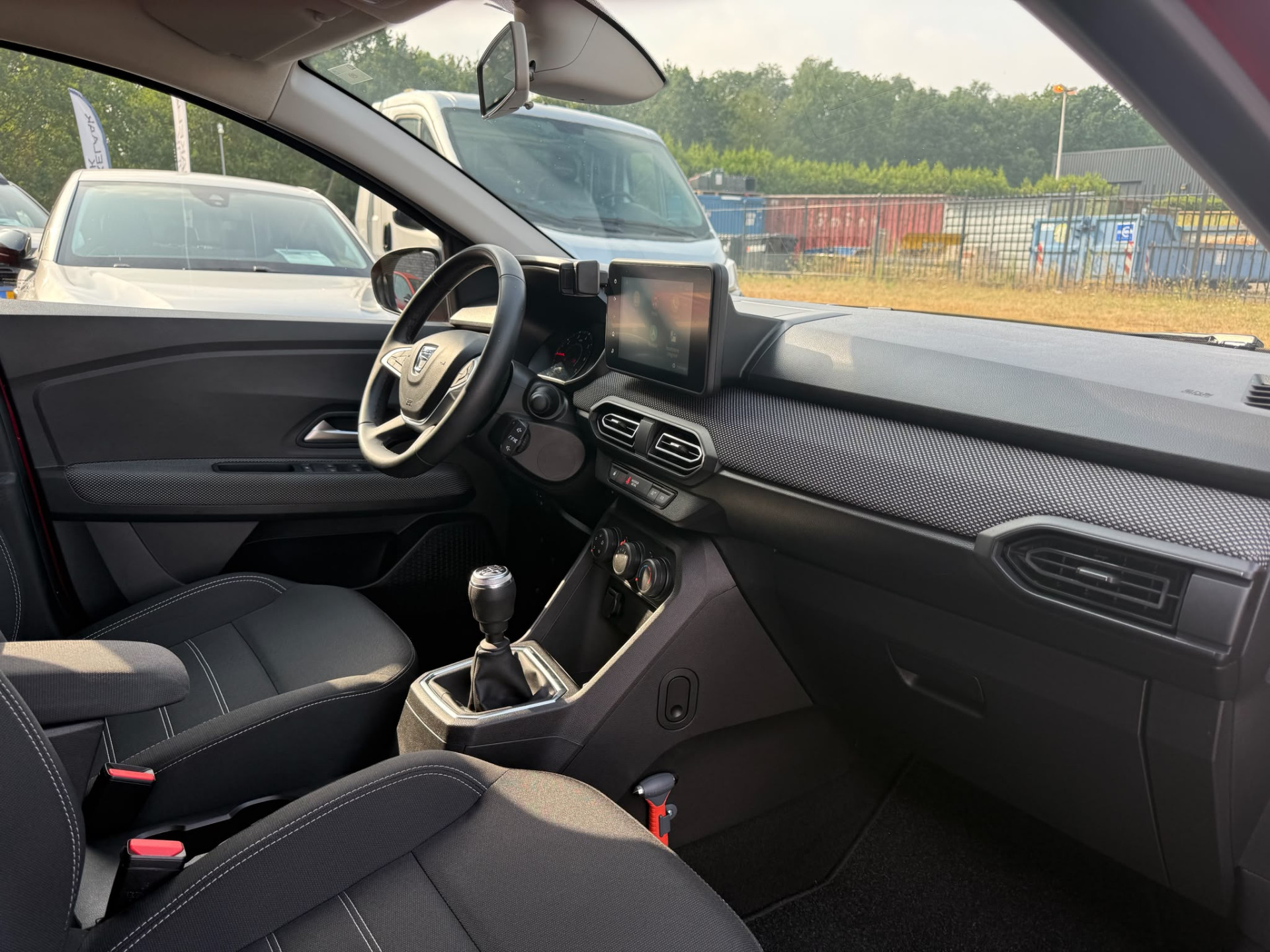 Dacia Sandero 1.0 TCe 90 Comfort | 2E EIGENAAR |3/6/12 MND GARANTIE | AIRCO | PDC | CAMERA | NAVI |