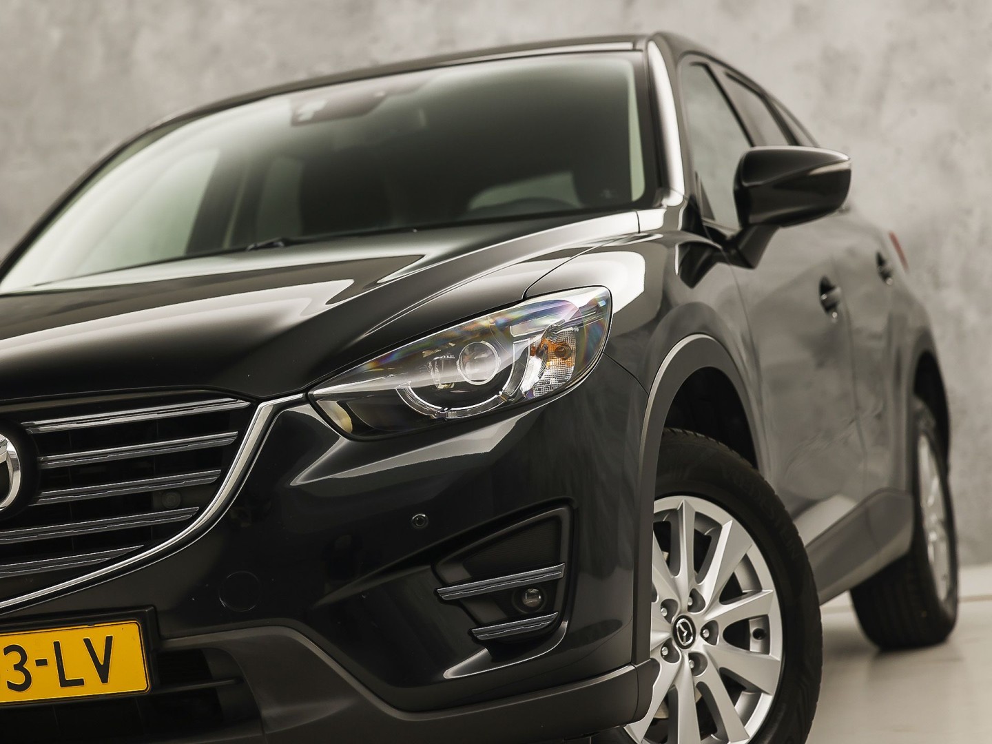 Mazda CX-5 2.0 SkyActiv-G 165 TS 2WD (NAVIGATIE, CLIMATE, STOELVERWARMING, GETINT GLAS, PARKEERSENSOREN, CRUISE, NIEUWE APK, NIEUWSTAAT)