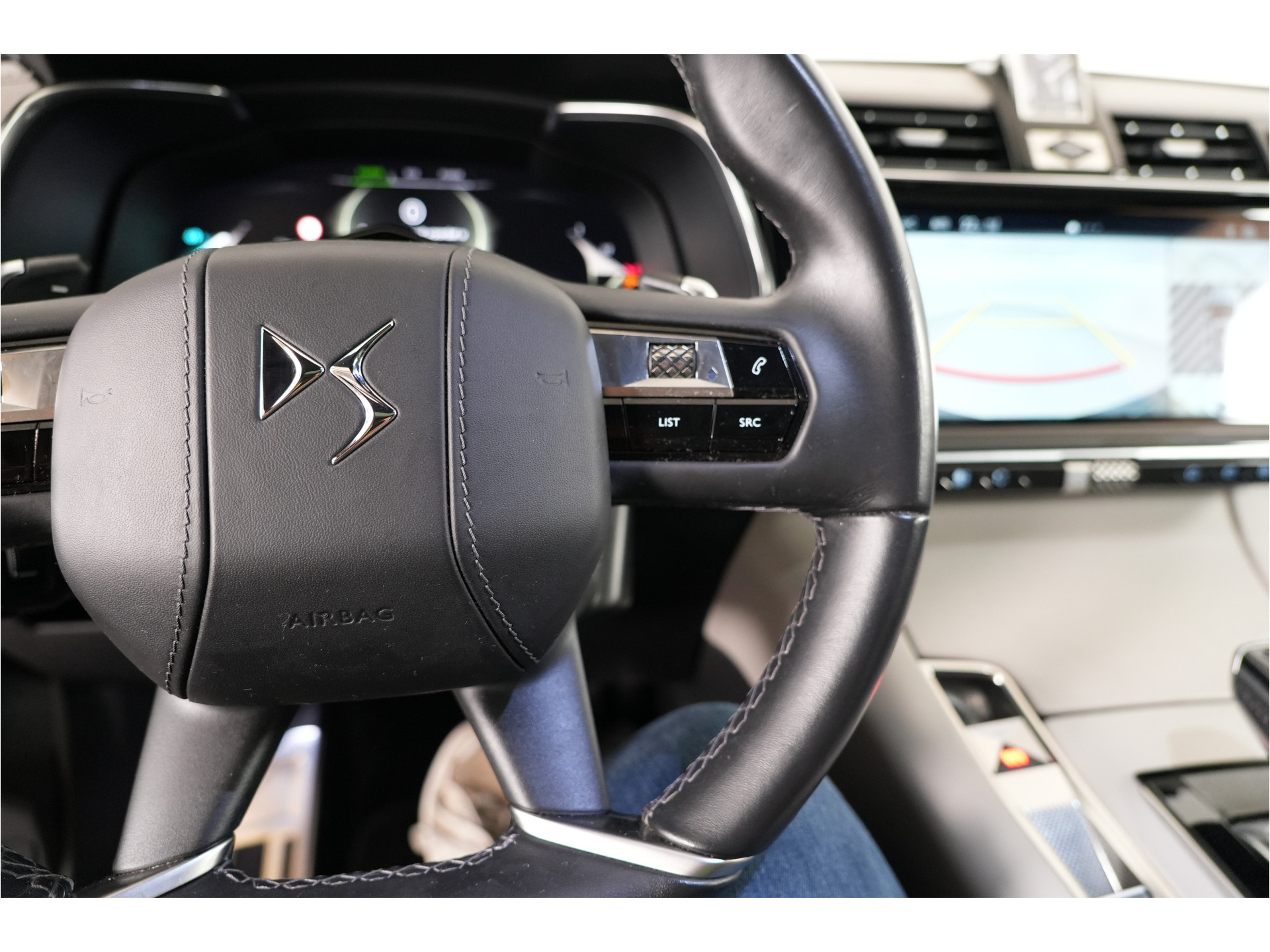 DS 7 E-Tense 4x4 La Première 360 pk PHEV | SOH 96% | Pano | Massage | Nachtzicht | Focal | 360° Cam | Nappa |