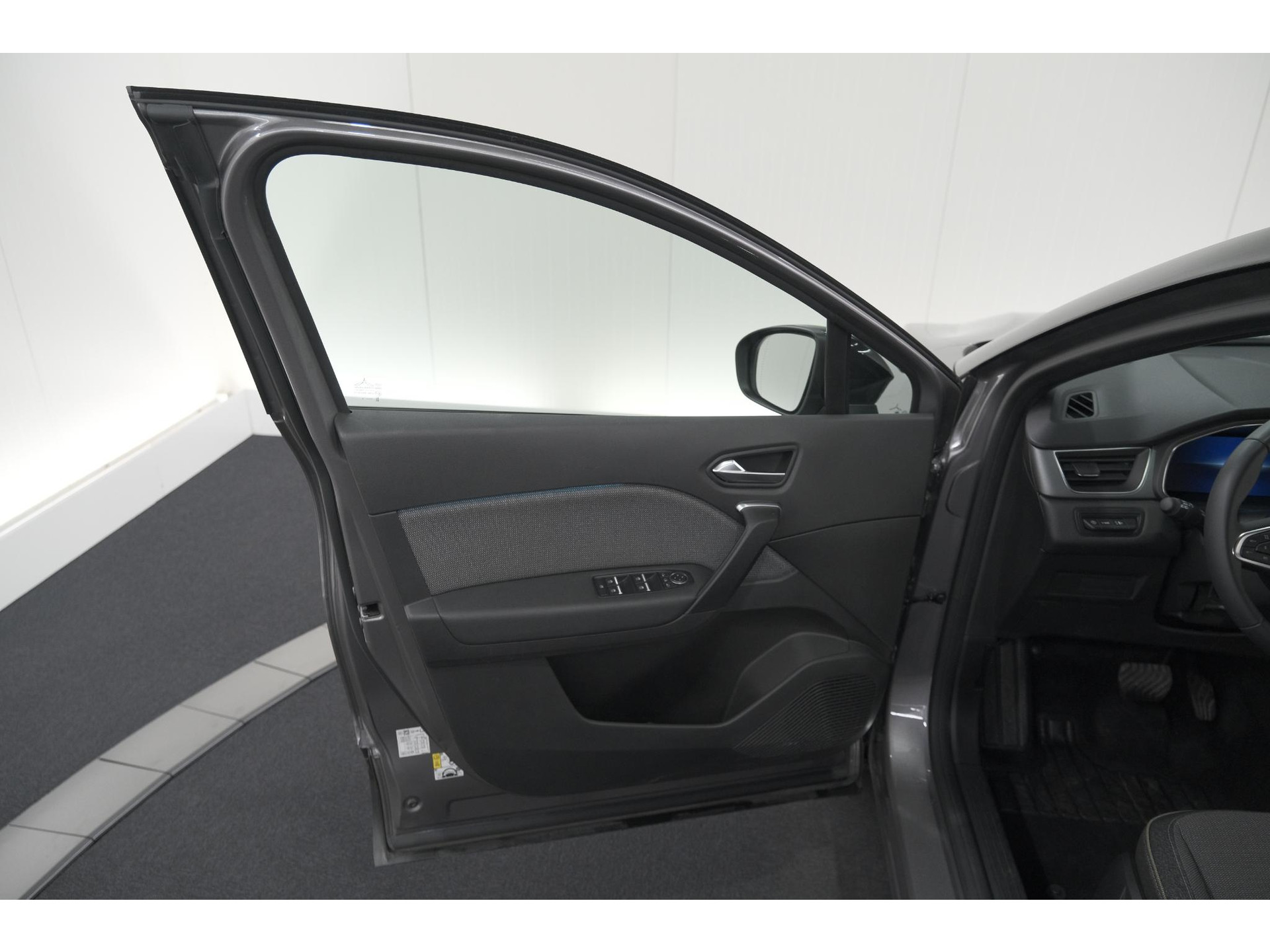 Renault Captur 1.6 E-Tech full hybrid 145 techno | Camera | Navigatie | Apple Carplay | Parkeersensoren