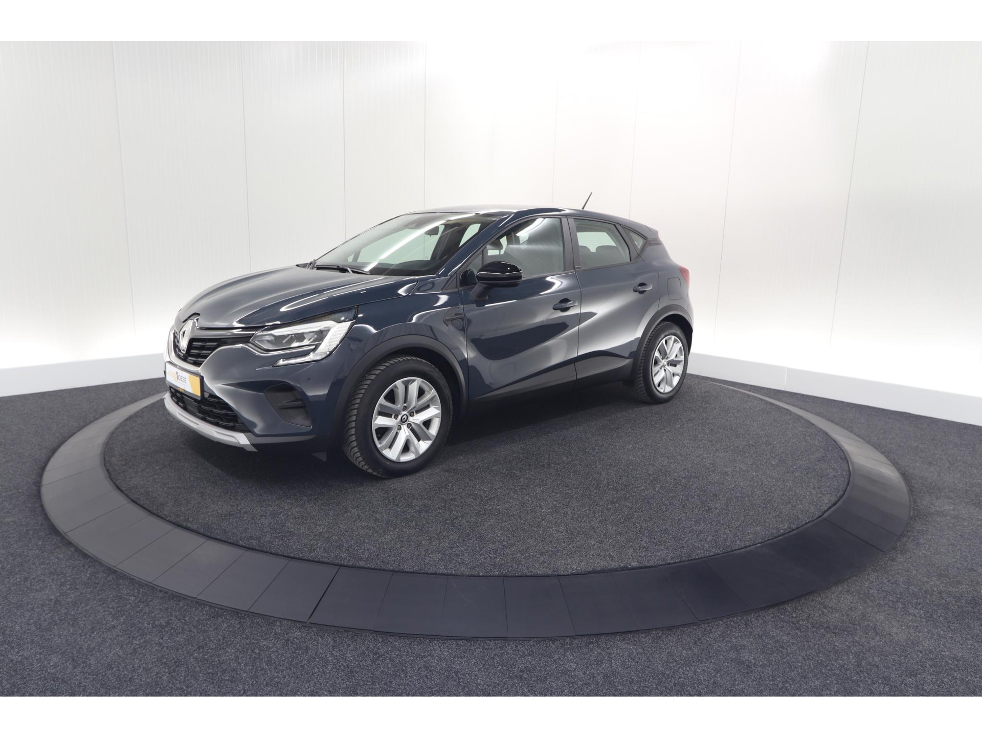Renault Captur 1.6 E-Tech Plug-in Hybrid 160 Business | Parkeersensoren | Apple Carplay | Navigatie | Climate Control