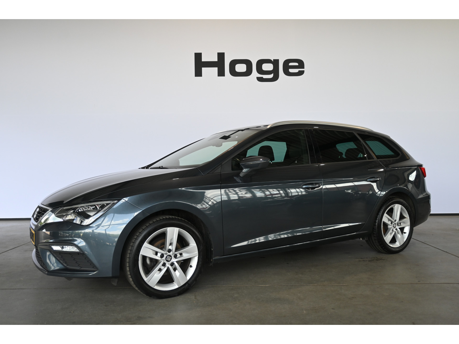 SEAT Leon ST 1.0 TSI FR Ultimate Edition Clima Navigatie Stoelverwarming Rijklaarprijs Inruil Mogelijk!