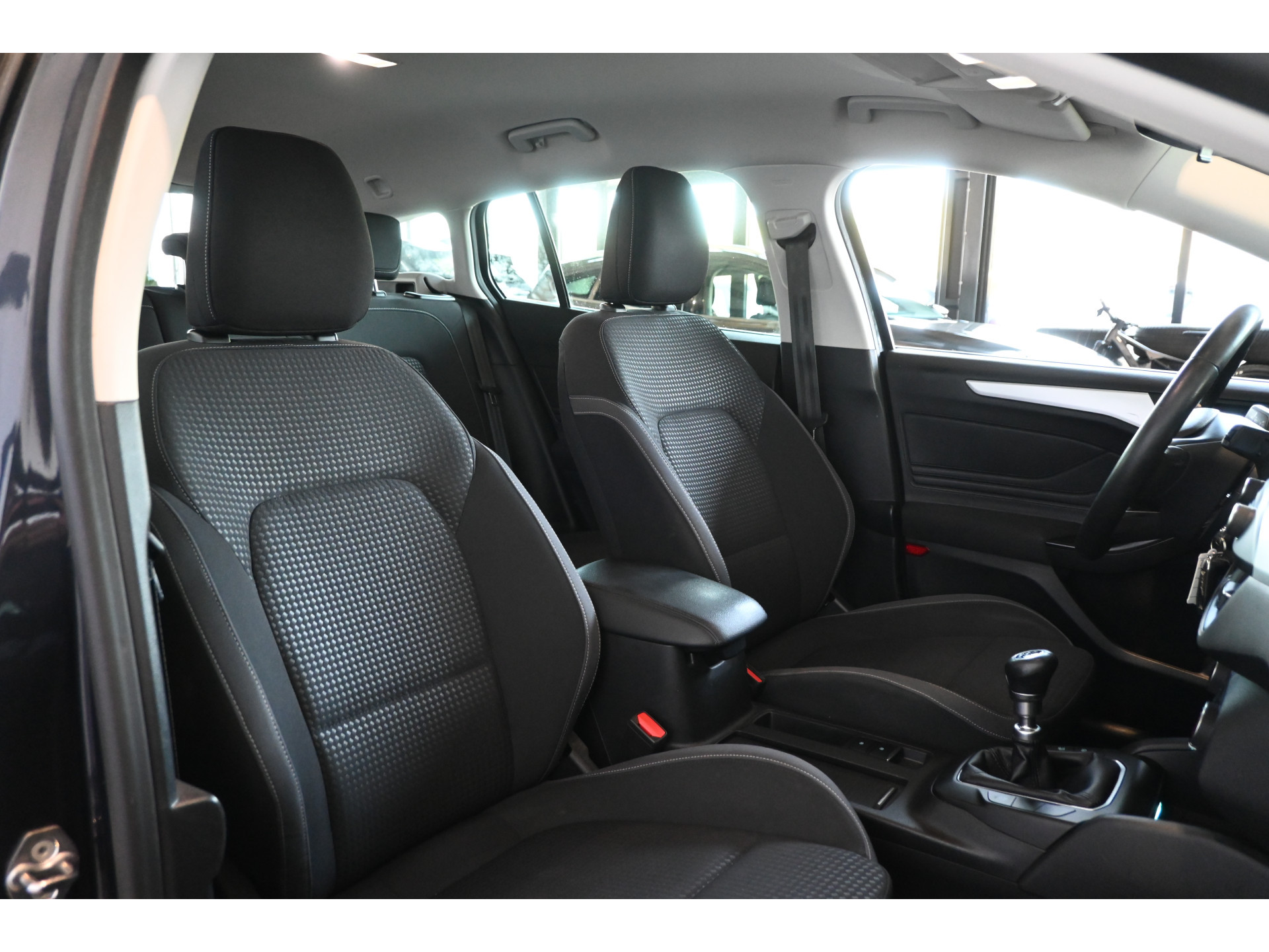 Ford Focus Wagon 1.5 EcoBlue Trend Edition Business Nap! Clima Cruise control Navigatie PDC 1e Eigenaar! Inruil Mogelijk!