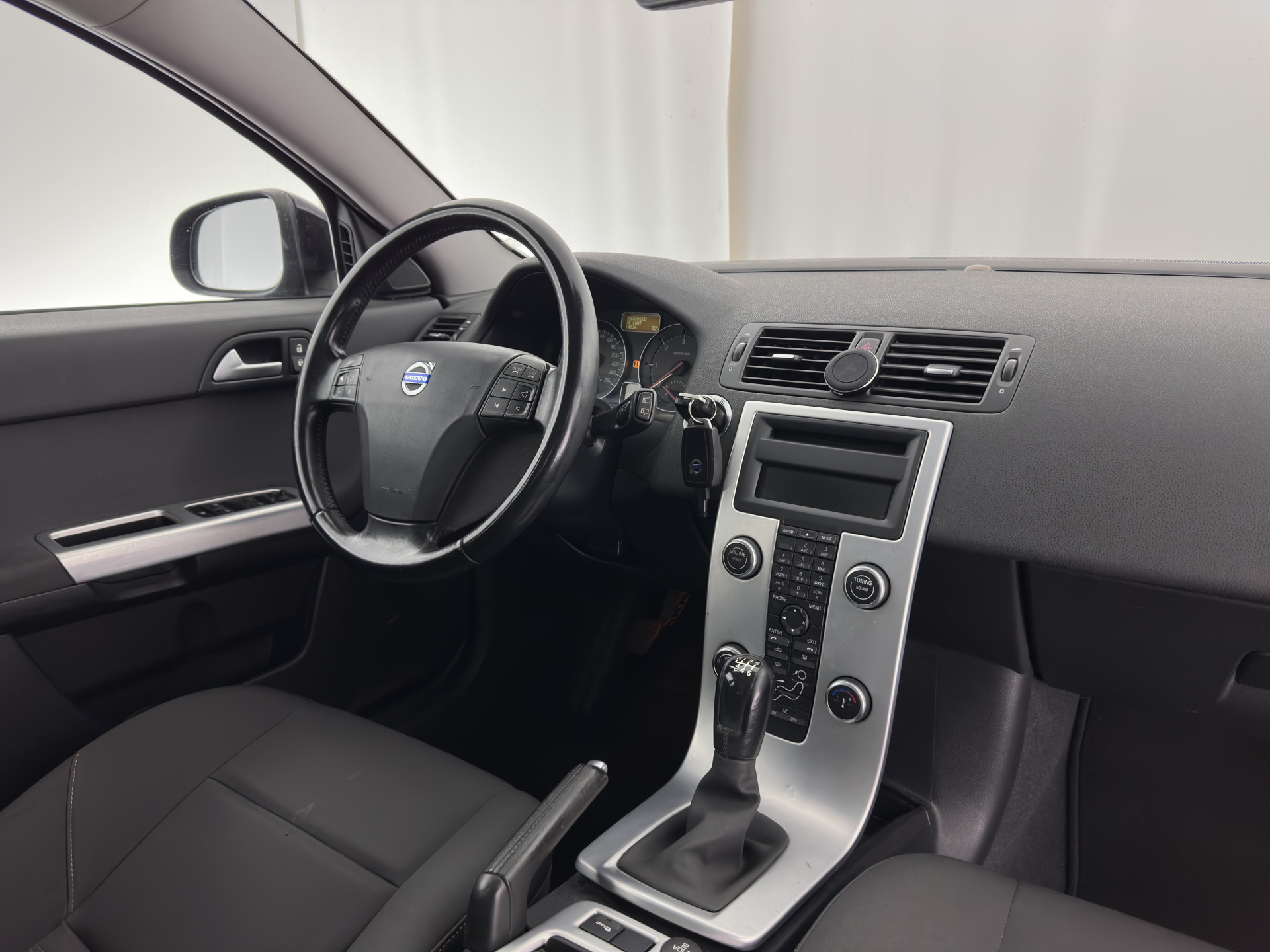 Volvo V50 1.6 D2 S/S Sport *COMFORT-SEATS | ECC | PDC | TOWBAR | 17"ALU*