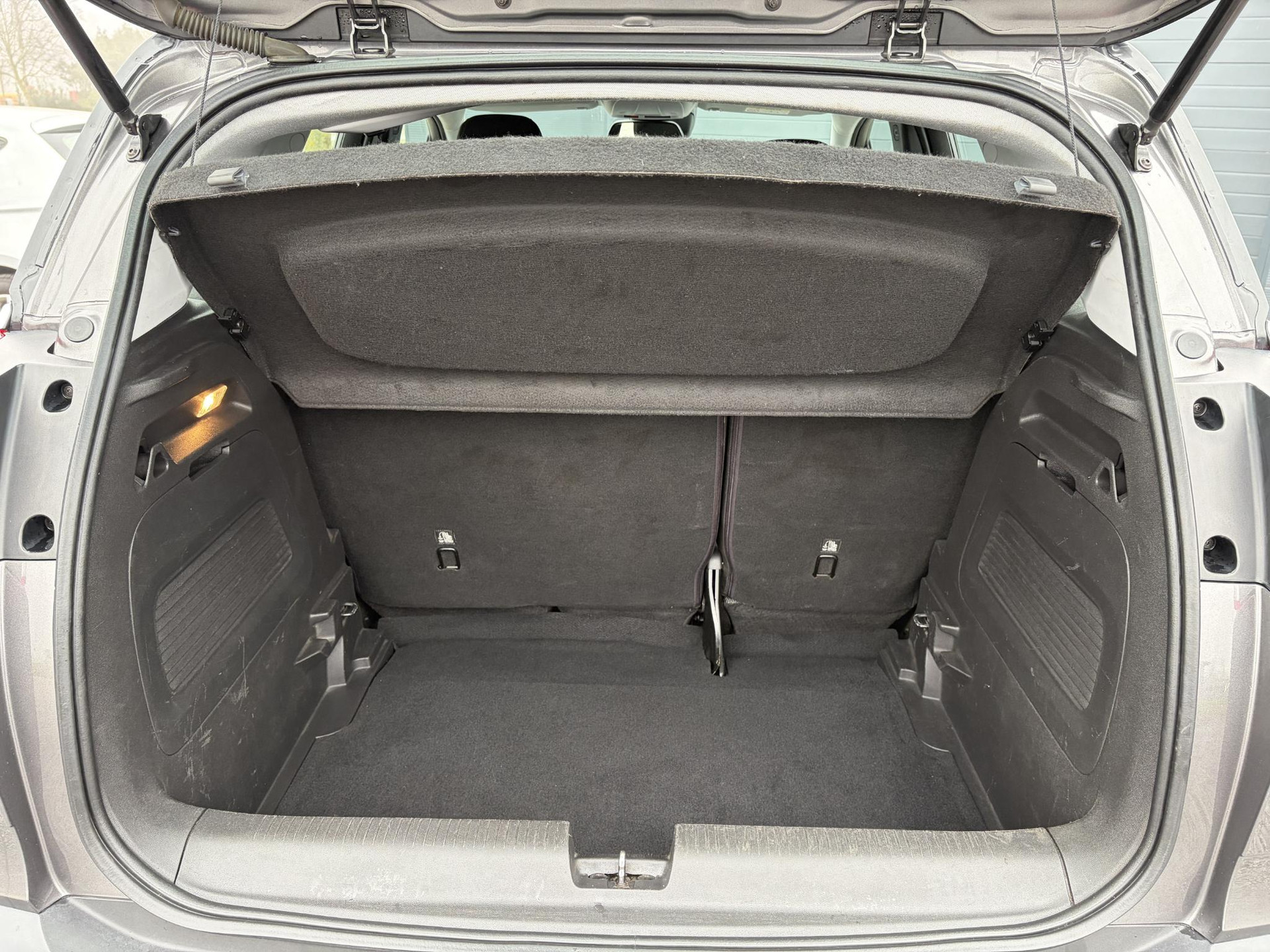 Opel Crossland X 1.2 Turbo Innovation 360° Camera,Afn.Trekhaak,Navi,110pk,Carplay,Navi,6 Bak,Rijstrooksensor,BSD,Clima,Cruise,Lm velgen,Apk tot 02-2028