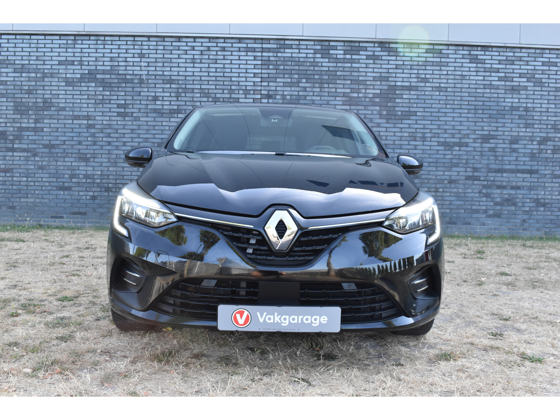 Renault Clio 1.6 E-Tech Hybrid 145 Evolution Hybride Automaat  Navigatie