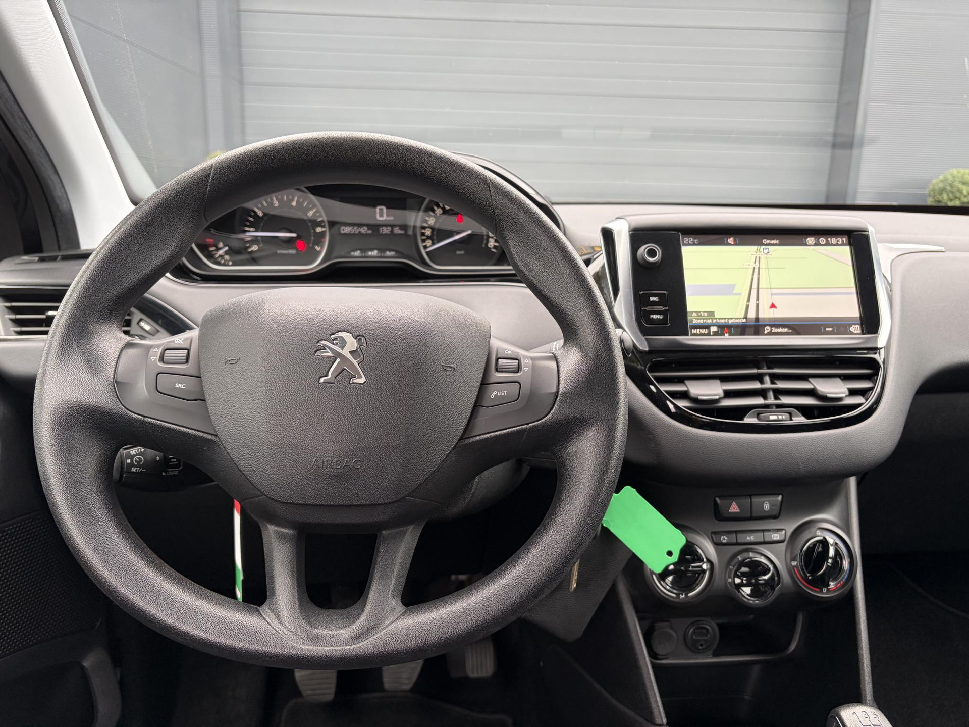 Peugeot 208 1.2 PureTech Blue Lion ✓2e Eigenaar✓Navi✓Carplay✓Airco✓Cruise✓Pdc✓5 Deurs✓N.A.P✓Zeer Zuinig✓Weinig Km✓Apk tot 10-2027