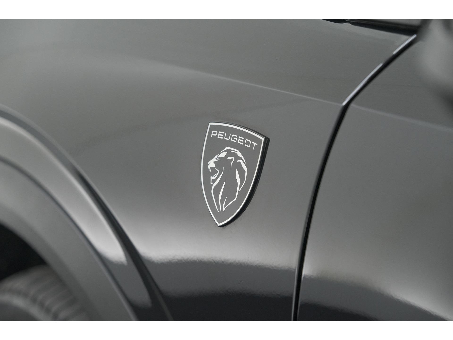 Peugeot 3008 1.2 Hybrid 145 GT | Elektrische Kofferklep | Camera | Adaptieve Cruise Control | Apple CarPlay