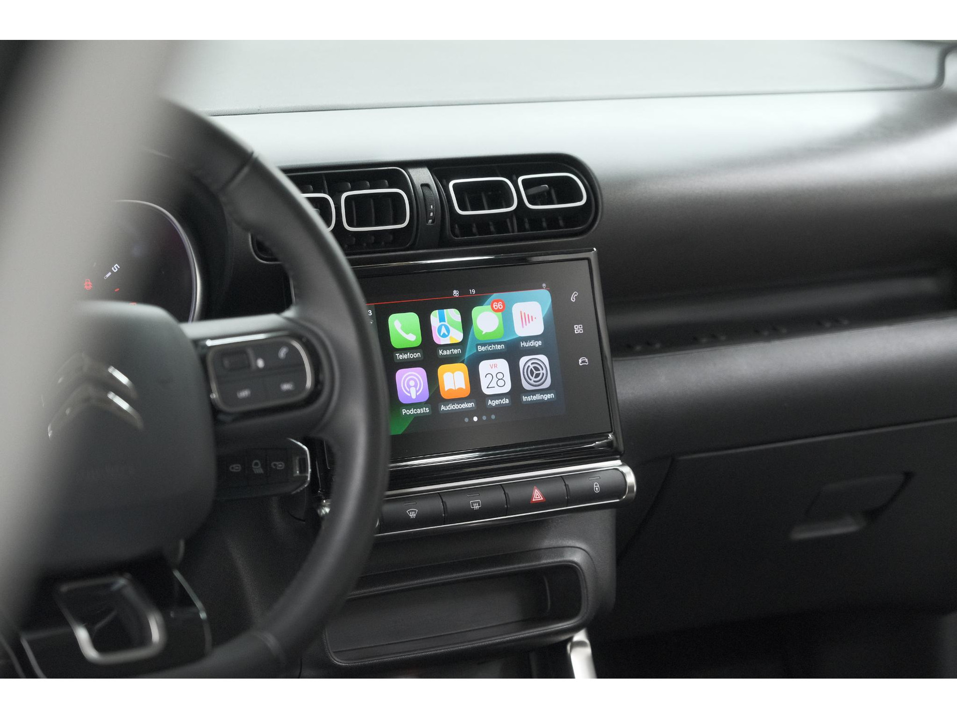 Citroen C3 Aircross PureTech 130 EAT6 Plus | Stoelverwarming | Apple Carplay | Parkeersensoren