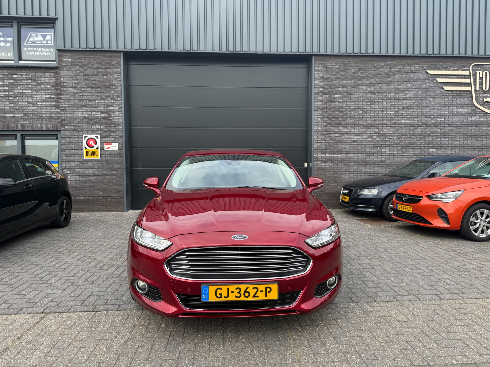 Ford Mondeo 2.0 Titanium | 3E EIGENAAR | 3/6/12MND GARANTIE | AUTOMAAT | LED | DODEHOEK | ACC | NAVI | TREKHAAK |SFEERVERL. | LMV |