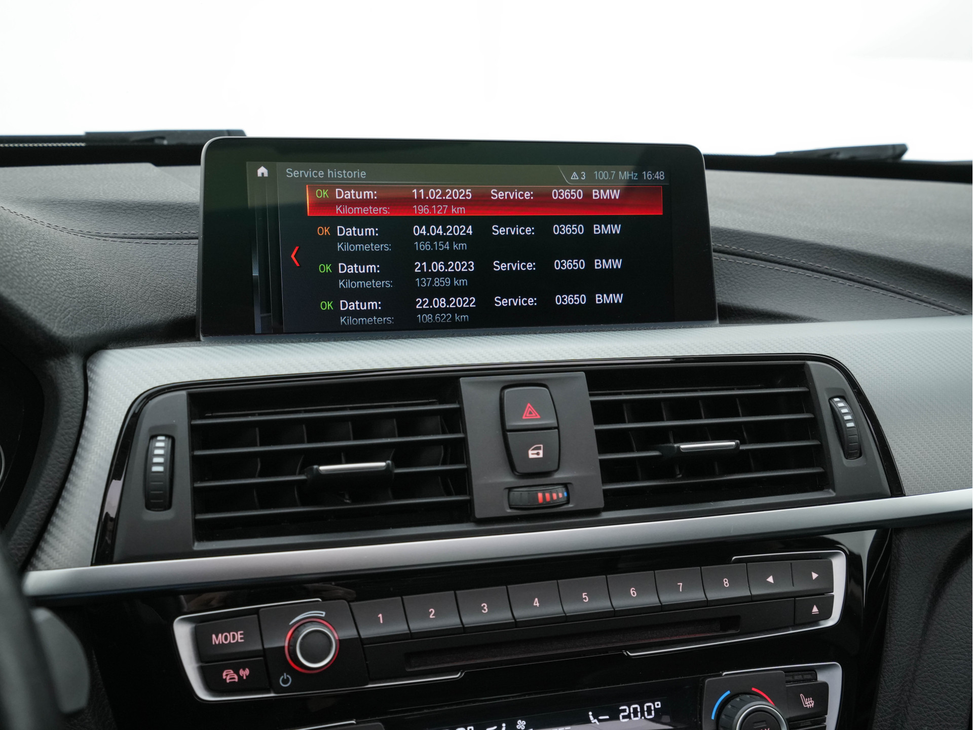 BMW 3-serie Touring 320d EDE Executive Aut. *PANO | LEATHER | FULL-LED | DIGI-COCKPIT | HEATED-SPORTSEATS | NAVI-FULLMAP | PRIVACY-GLASS | ECC | KEYLESS | LANE-ASSIST | PDC | CRUISE | TOWBAR | 18''ALU*