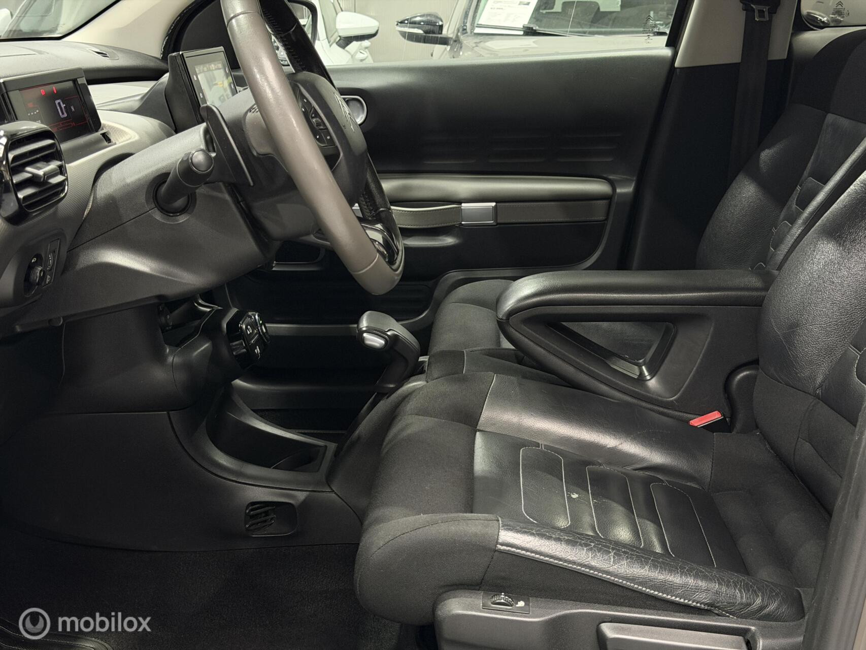 Citroën C4 Cactus 1.2 PureTech Shine|Automaat|NAP|Camera|Navi