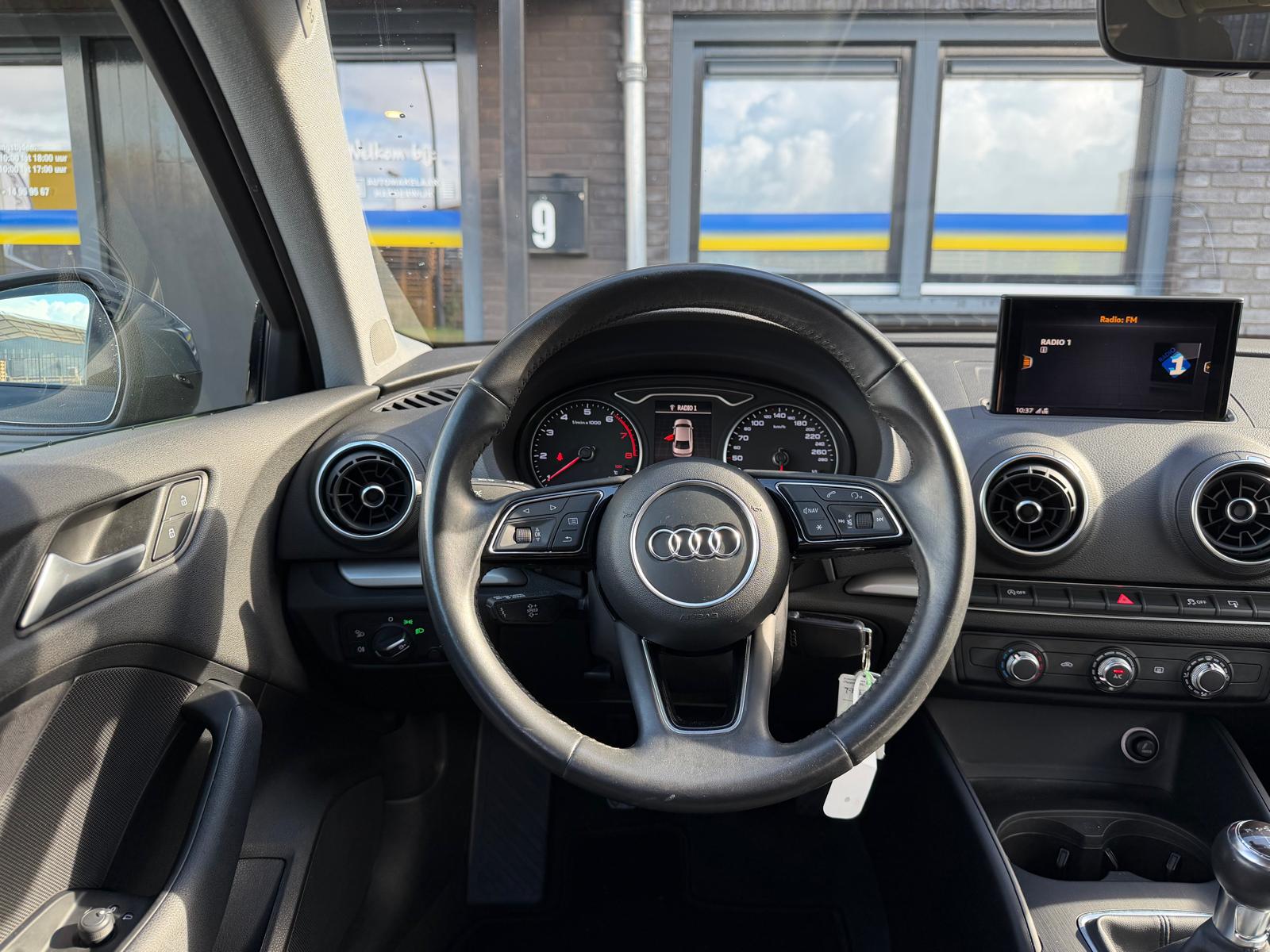Audi A3 Limousine 1.0 TFSI Pro Line | 2E EIGENAAR | 3/6/12MND GARANTIE | NL AUTO | CRUISE | XENON | BLUETOOTH | AIRCO | LMV | PDC |