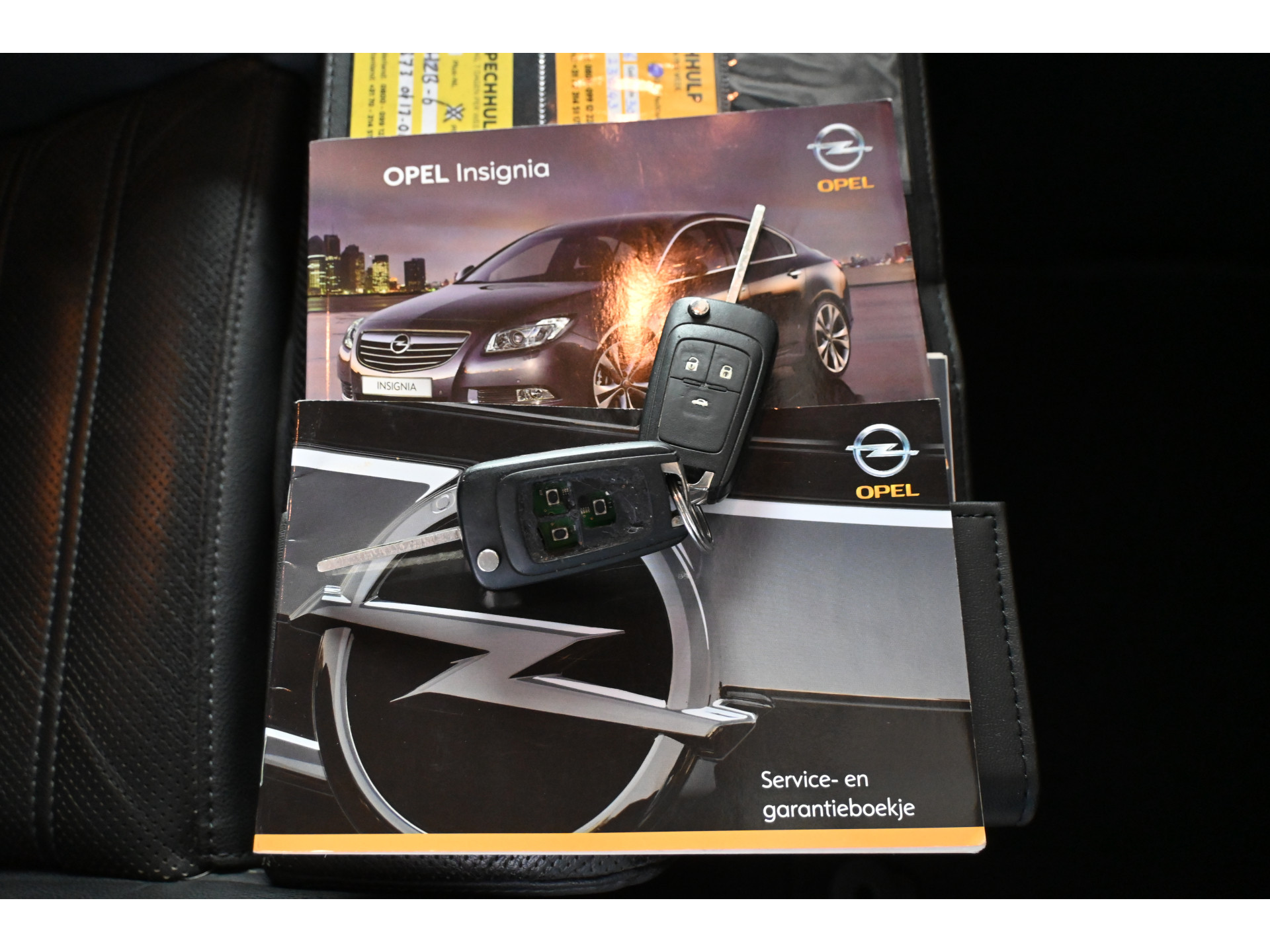 Opel Insignia 2.8 T Executive 4x4 Automaat Clima Navigatie Leder Goed Onderhouden! Inruil Mogelijk!