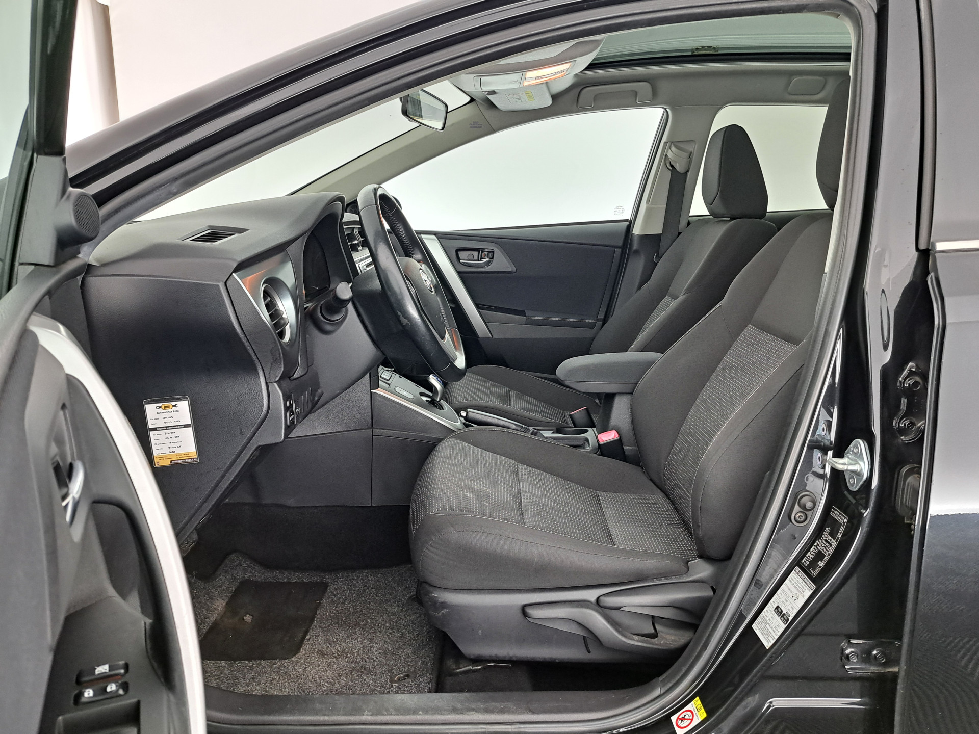 Toyota Auris Touring Sports 1.8 Hybrid Lease Aut. *PANO | NAVI-FULLMAP | KEYLESS | CAMERA | COMFORT-SEATS | ECC | PDC | CRUISE | TOWBAR | 16''ALU*