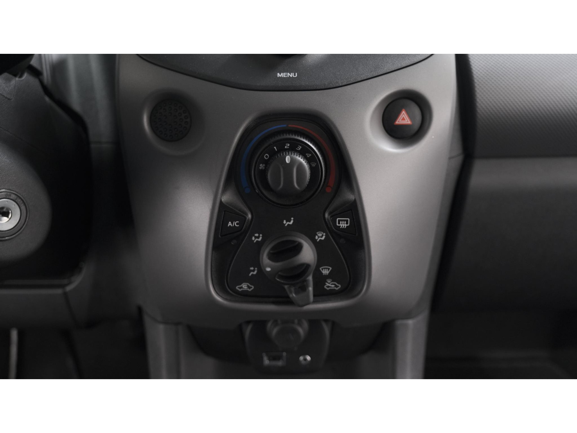 Peugeot 108 1.0 e-VTi Active | Airco | Bluetooth | Elektrische ramen|  5 Deurs