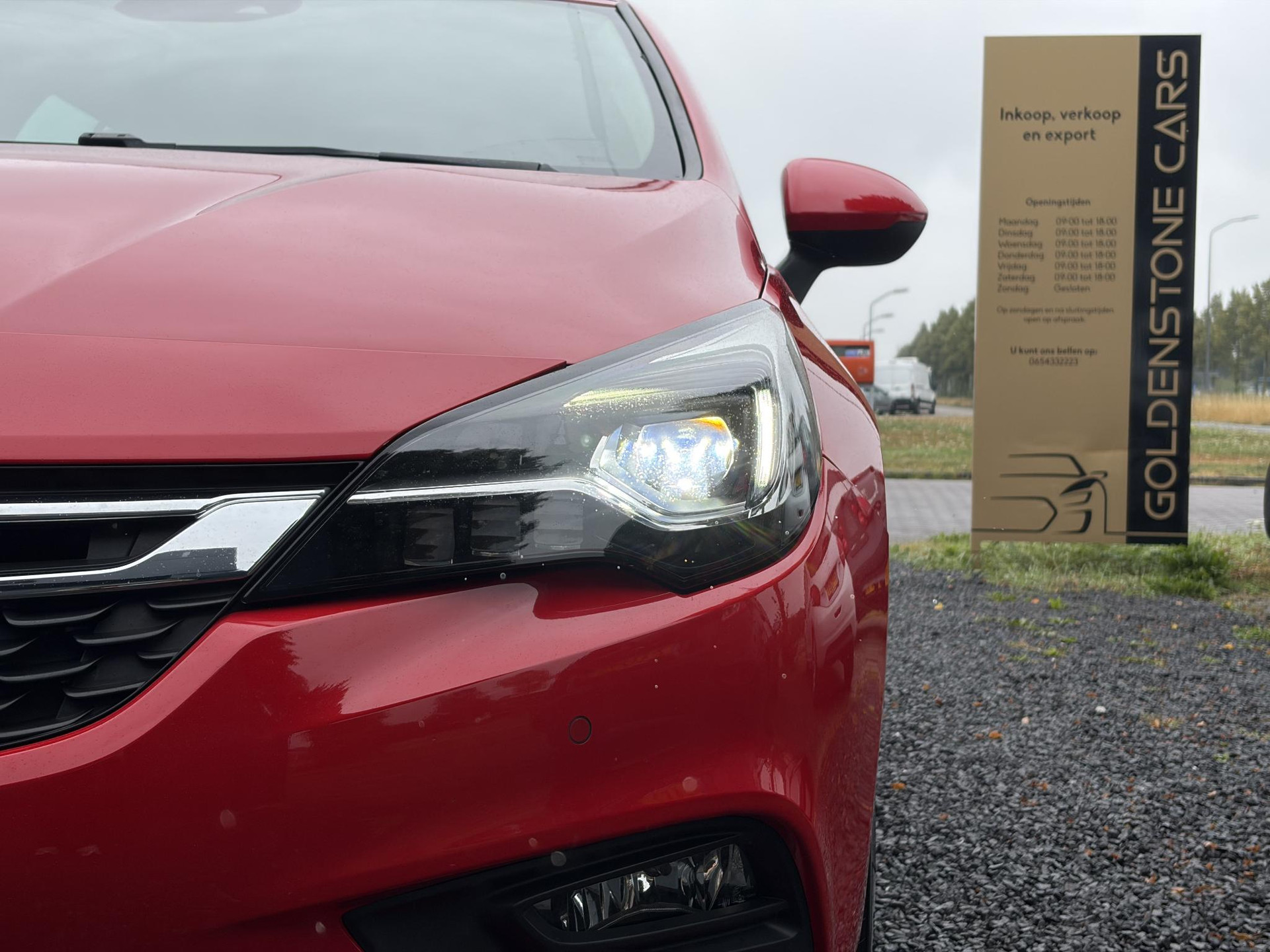 Opel Astra Sports Tourer 1.4 Innovation Dealer Onderhouden l 150pk l Carplay l 2e Eigenaar l Camera l Trekhaak l Keyless l Navi l Halfleder l Pdc V+A l 6 Bak l Clima l Cruise l Rijstrooksensor l Dodehoeksensor l N.A.P l Apk tot 01-2027
