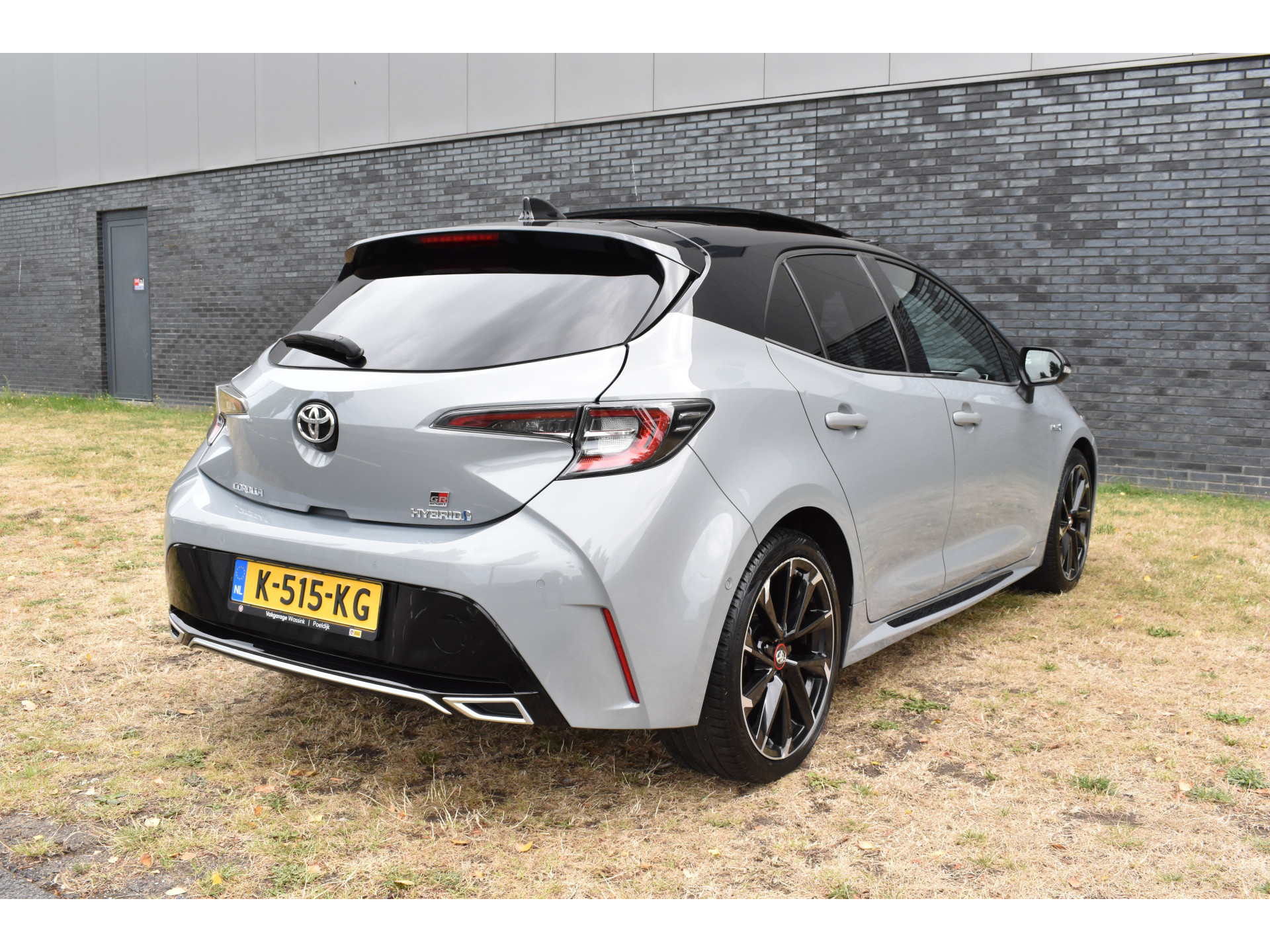 Toyota Corolla 2.0 Hybrid GR-Sport Plus Pano Bi-tone Automaat