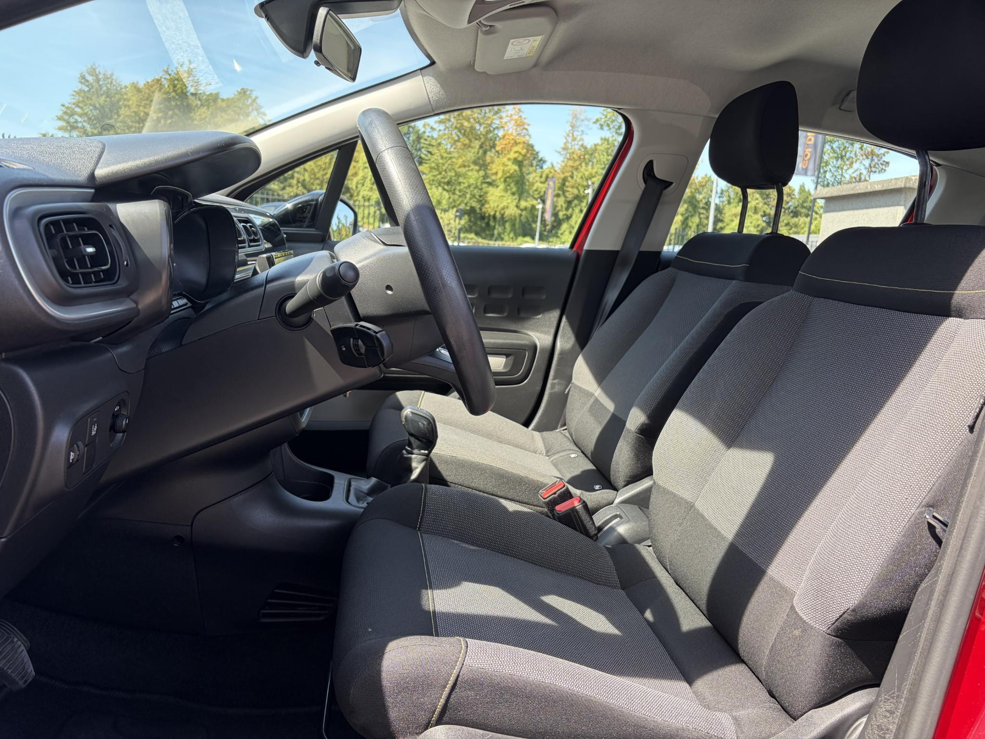 Citroen C3 1.2 PureTech Feel 105g D-riem vv in 09-2023 l 2e Eigenaar l Navi l Carplay l Clima l Cruise l Dealer Onderhouden l Rijstrooksensor l N.A.P l Apk tot 08-2027