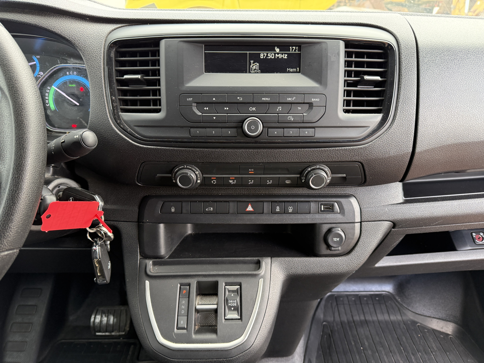 Toyota ProAce Electric Worker 75kWh 136PK L3 XL 348km WLTP EV Snelladen Climate control Cruise control Laadkabel